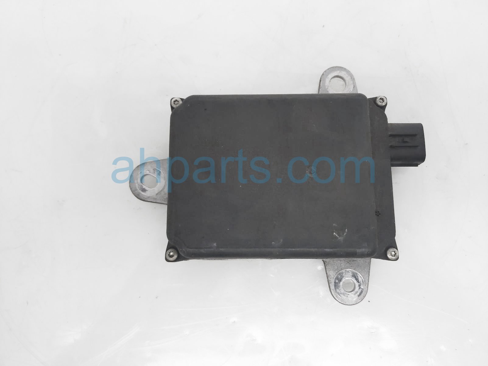 $75 Lexus RR/RH BLIND SPOT RADAR ASSY