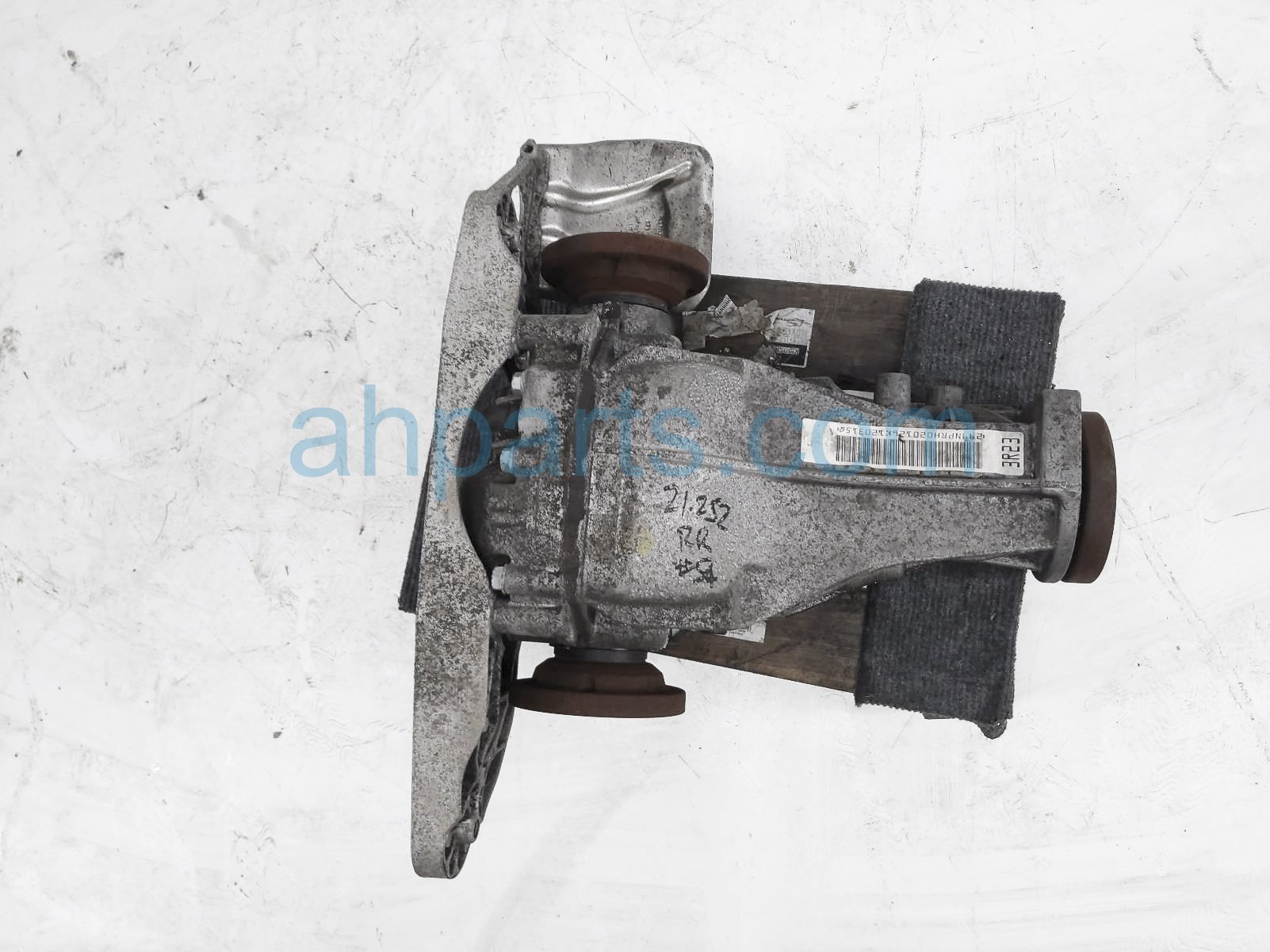 $125 Audi REAR DIFFERENTIAL CARRIER ASSY