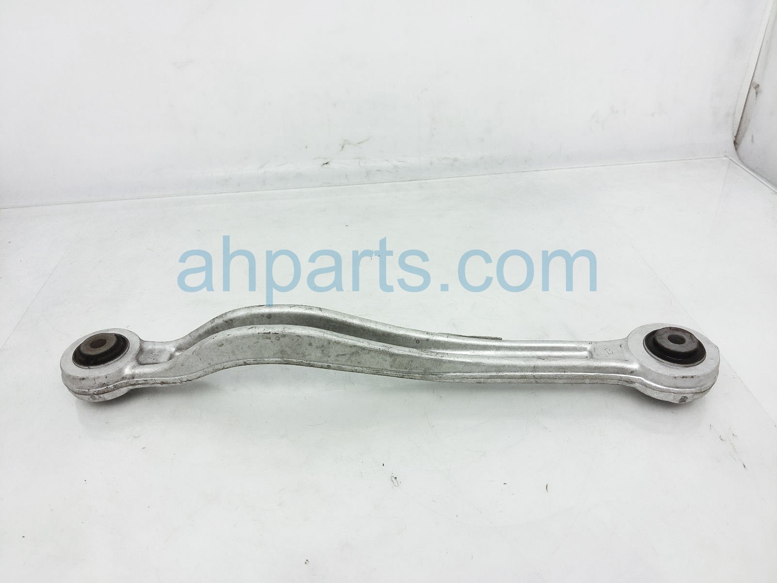 $60 Acura RR/LH TRAILING CONTROL ARM