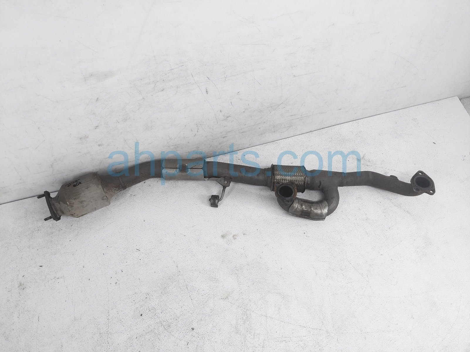 $275 Honda EXHAUST CATALYTIC CONVERTER PIPE