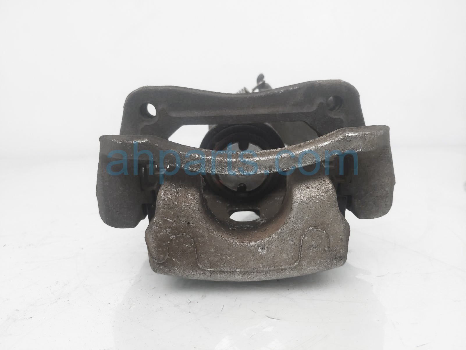 $50 Kia RR/RH BRAKE CALIPER