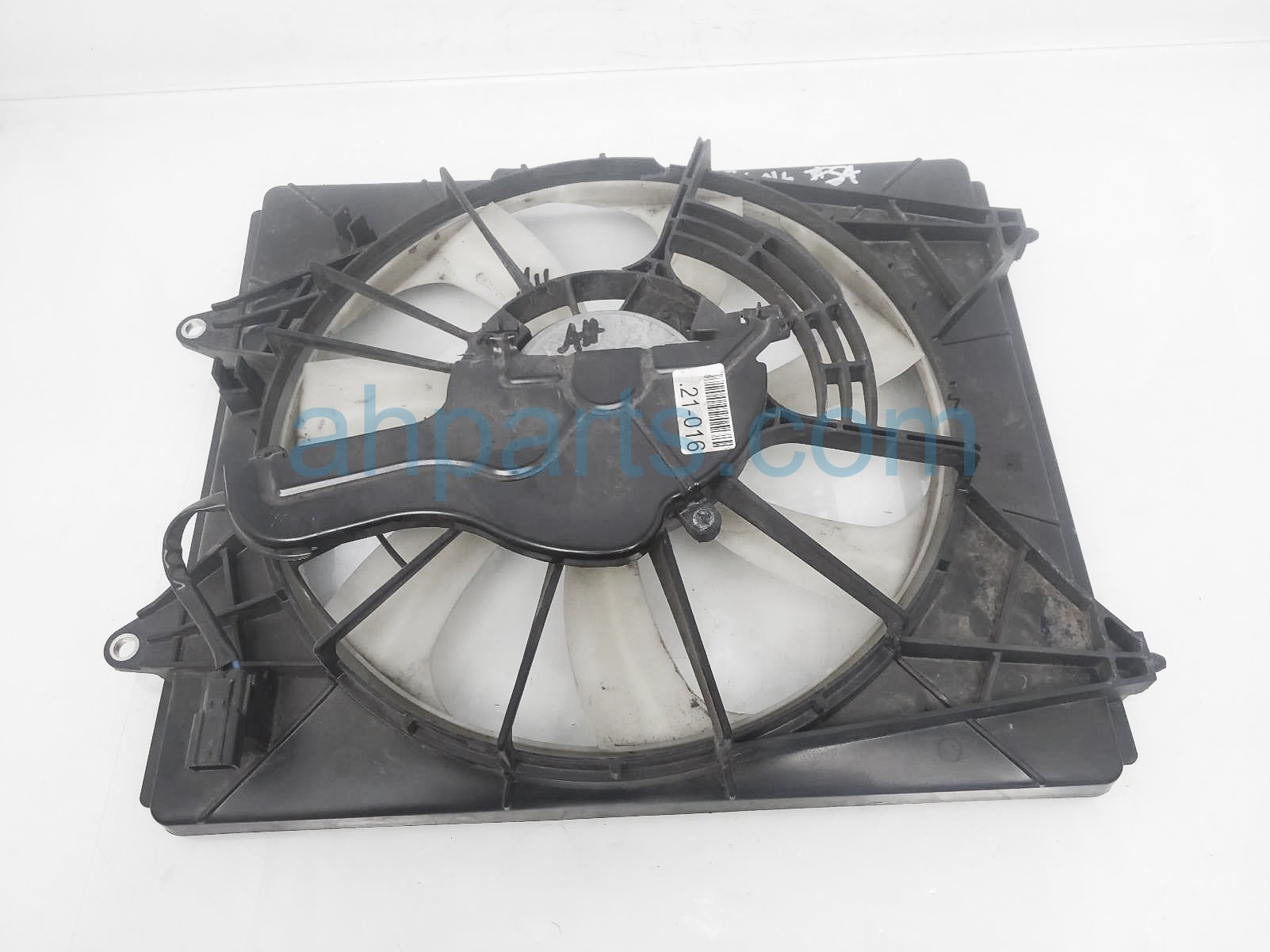 $115 Honda AC CONDENSER FAN ASSEMBLY