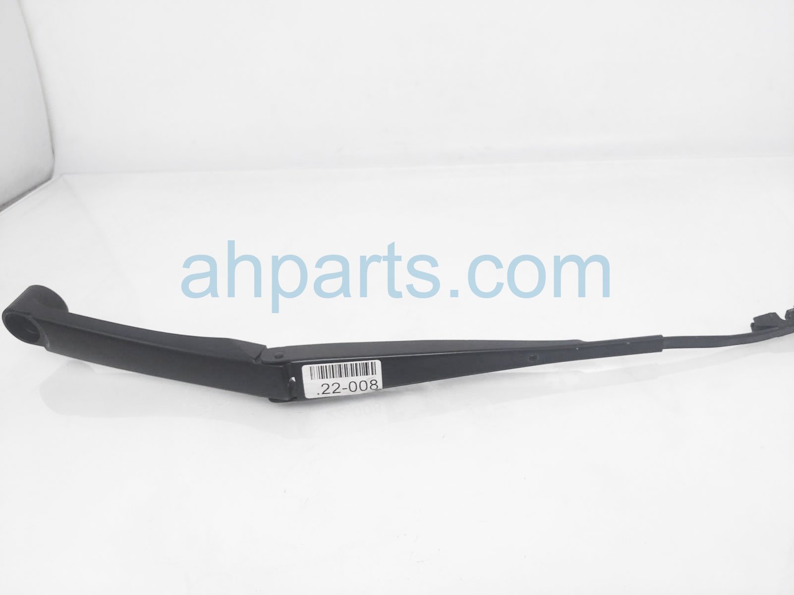 $25 Kia LH WINDSHIELD WIPER ARM