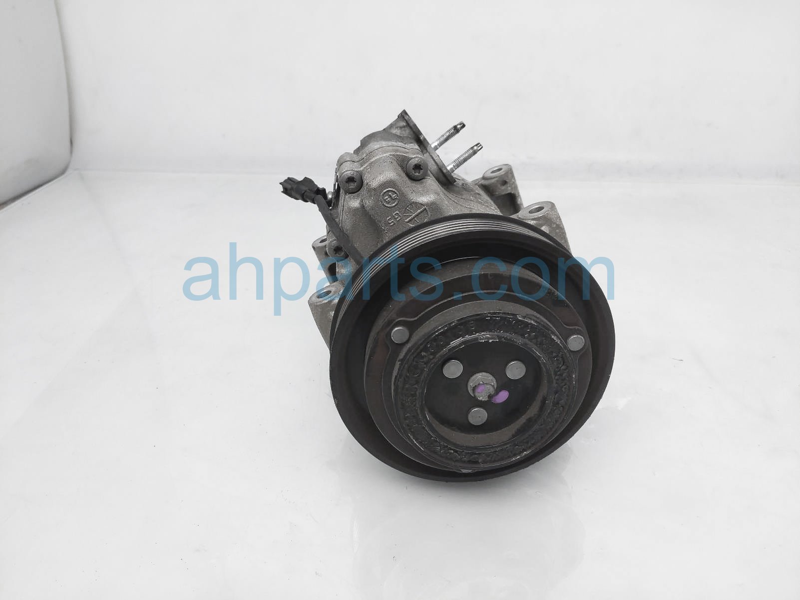 $75 Acura AC COMPRESSOR