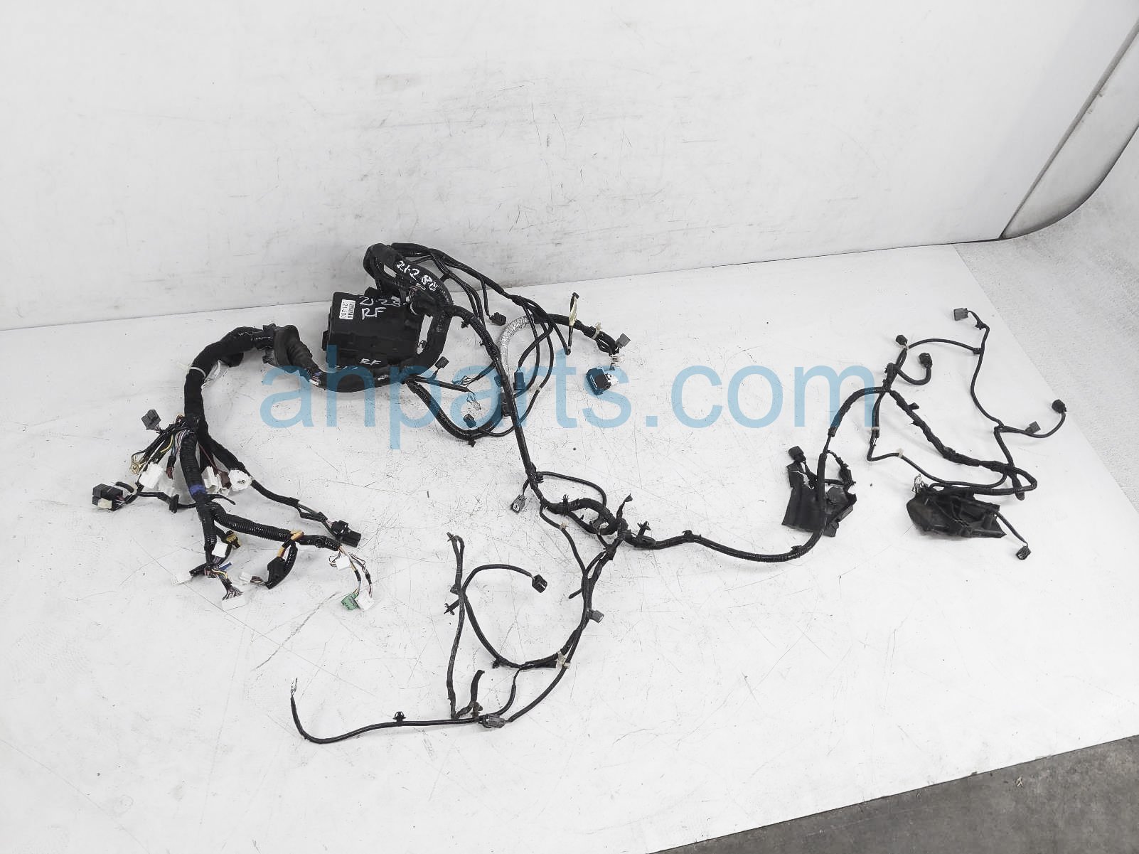 $249 Honda RH ENGINE WIRE HARNESS 32100-THR-A40