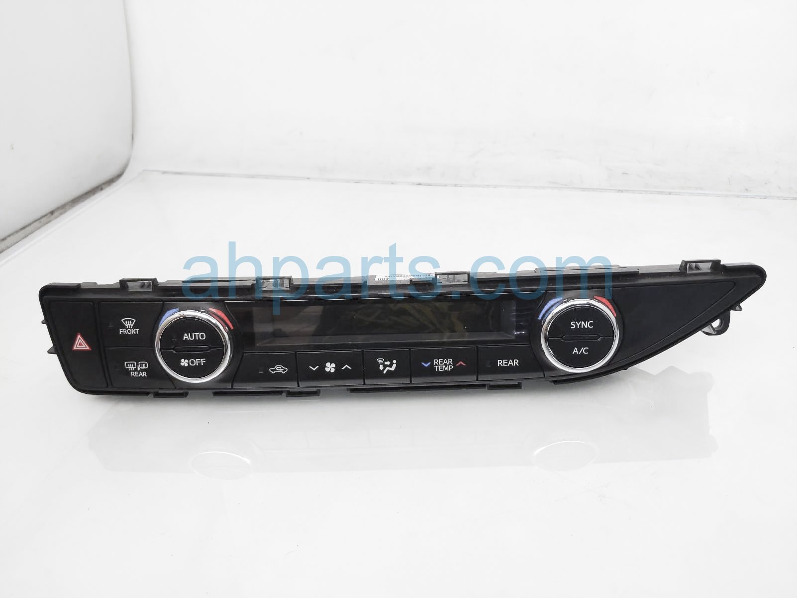 $75 Toyota HEATER/AC CONTROL(ON DASH)