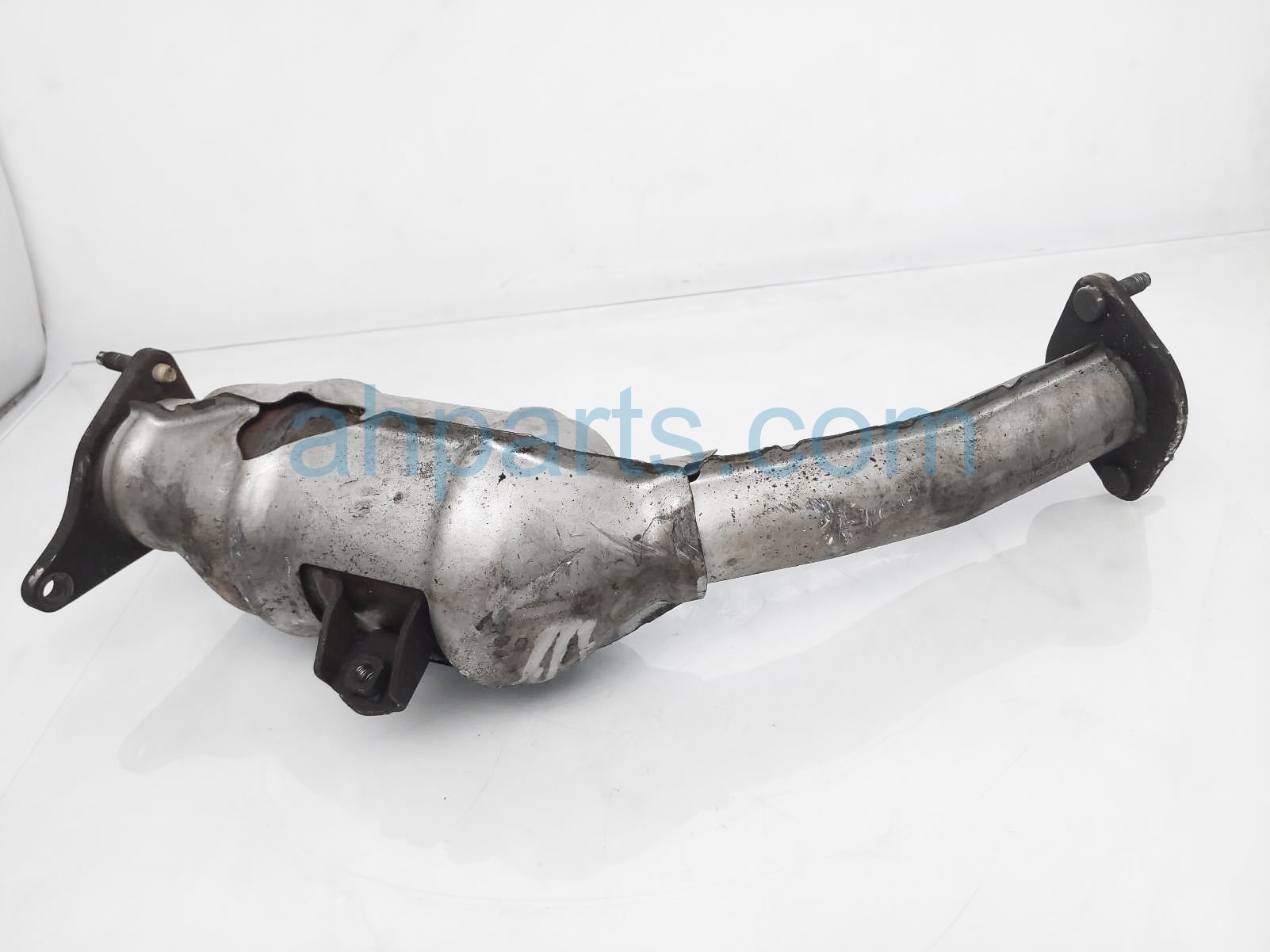 $199 Infiniti RH REAR CATALYTIC CONVERTER - 3.0L