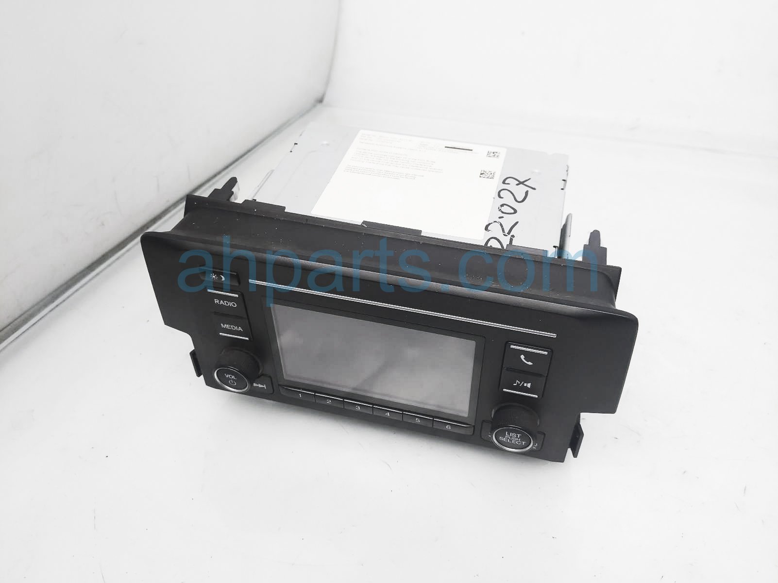 $99 Honda RADIO & SCREEN DISPLAY ASSEMBLY