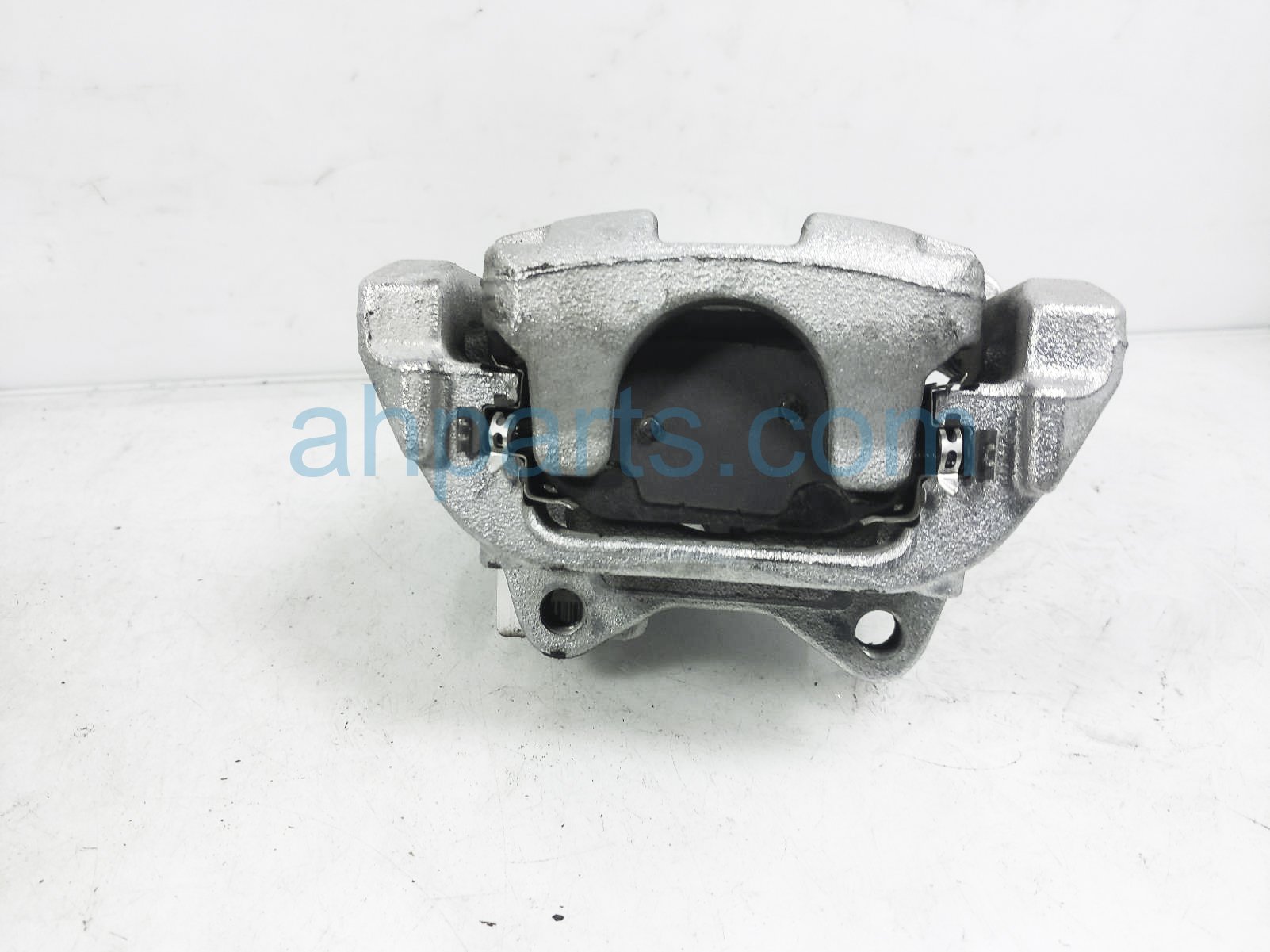 $70 Ford RR/LH BRAKE CALIPER - 2.3L FWD