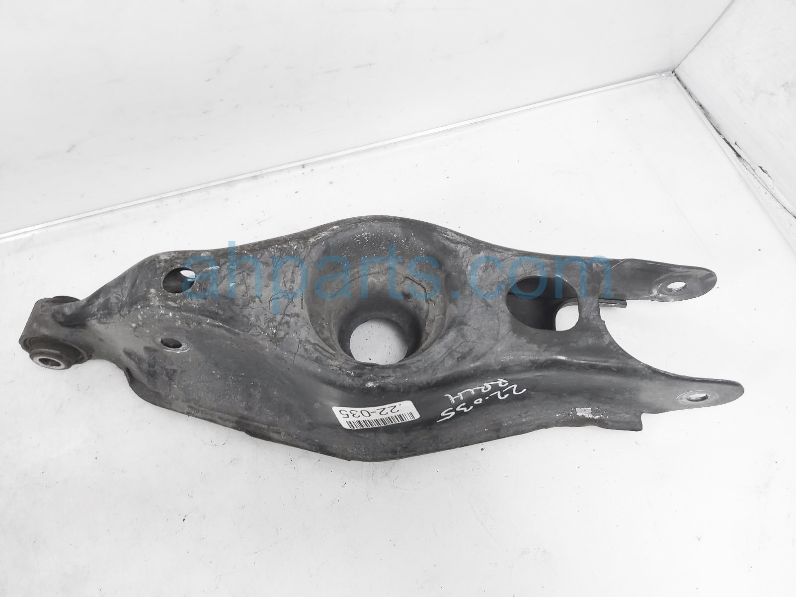 $30 Chrysler RR/LH SPRING SEAT CONTROL ARM