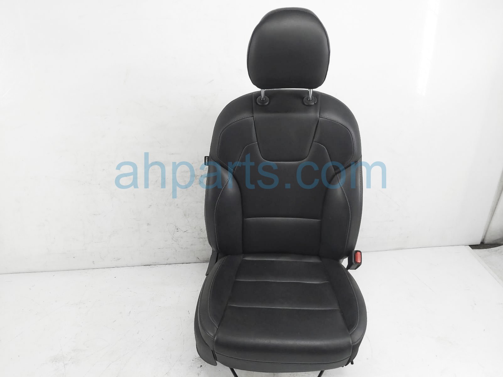 $299 Kia FR/RH SEAT - BLACK - W/ AIRBAG