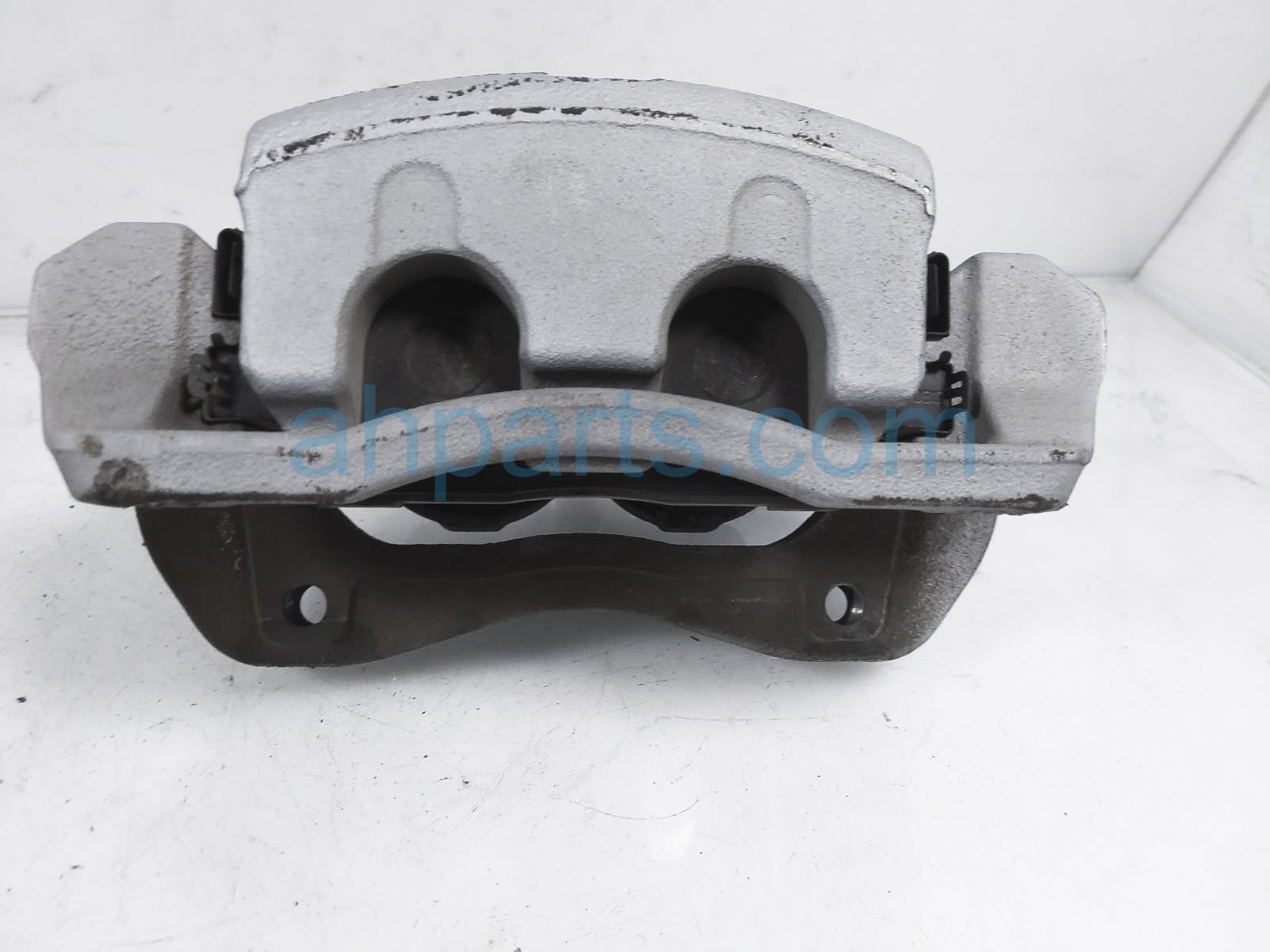 $75 Kia FR/LH BRAKE CALIPER