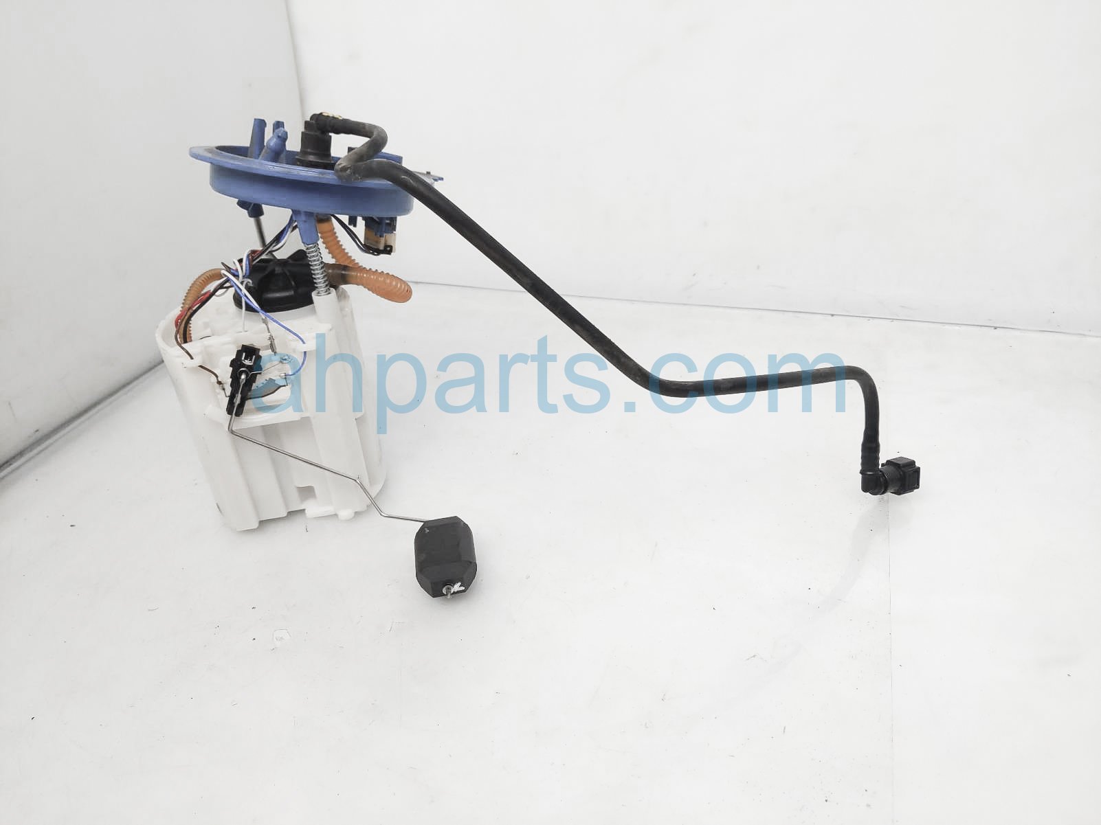 $120 Volkswagen GAS / FUEL PUMP