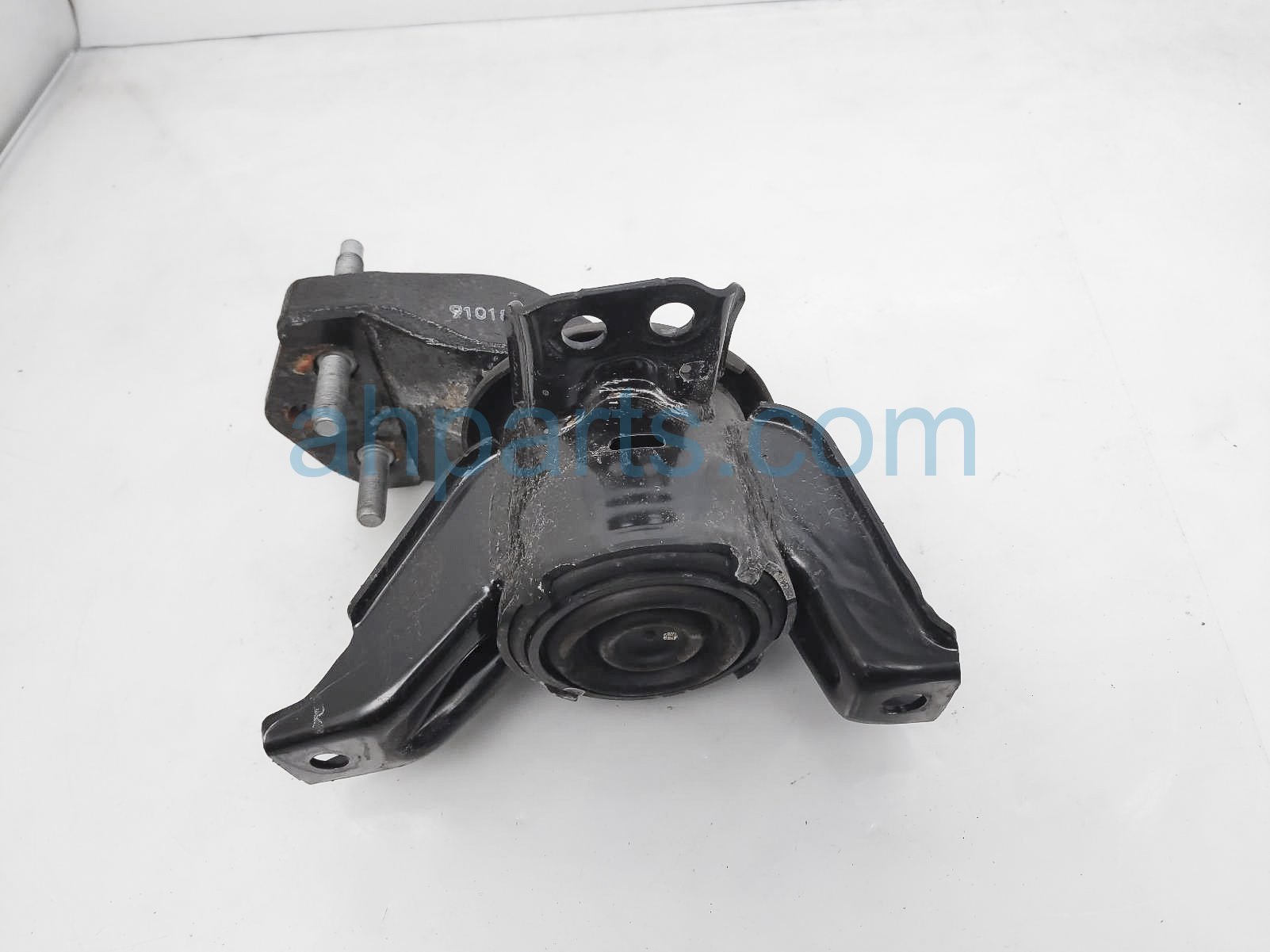 $49 Kia RH ENGINE MOUNT - 3.8L FWD