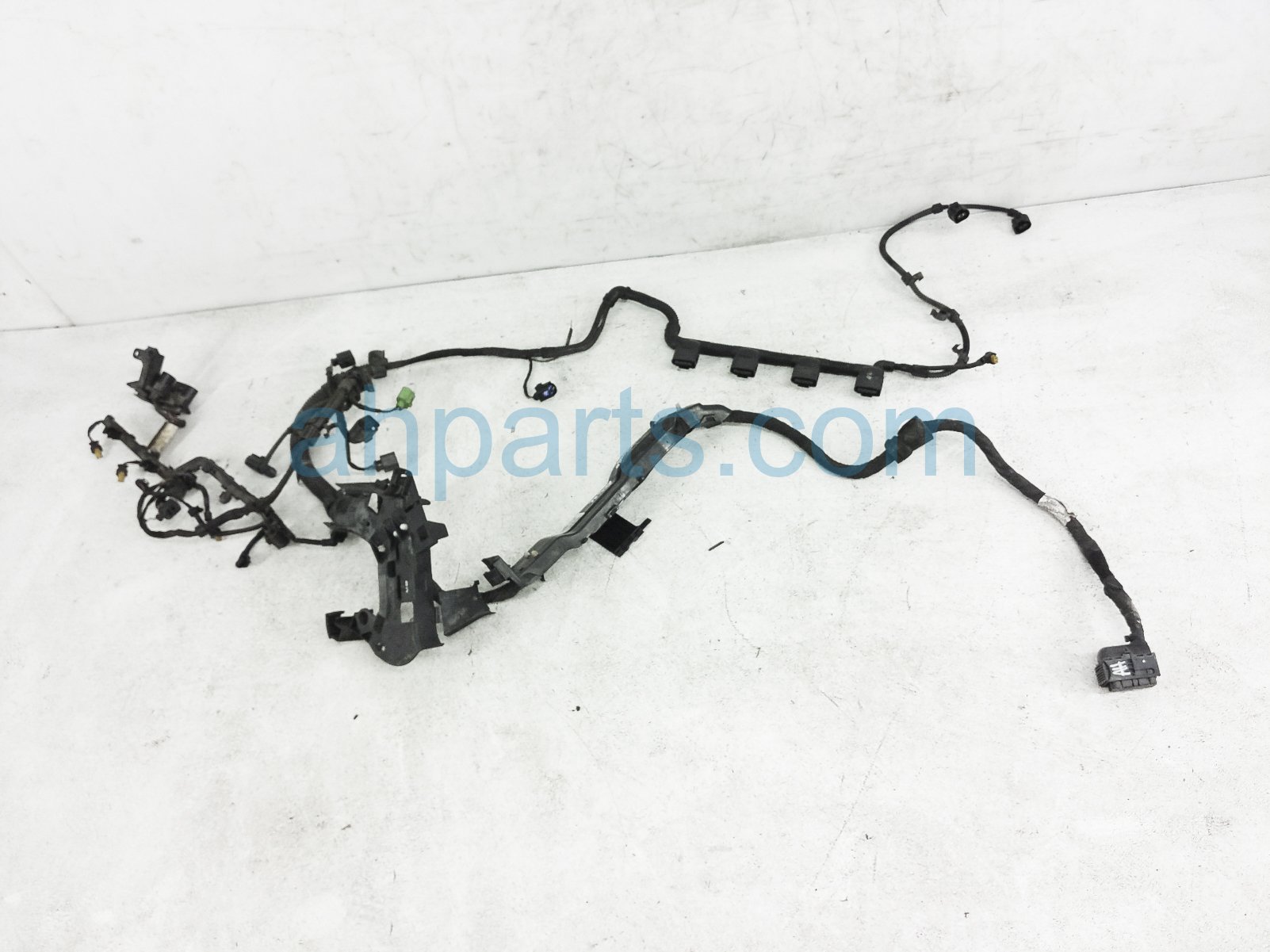 $150 Audi MAIN ENGINE WIRE HARNESS