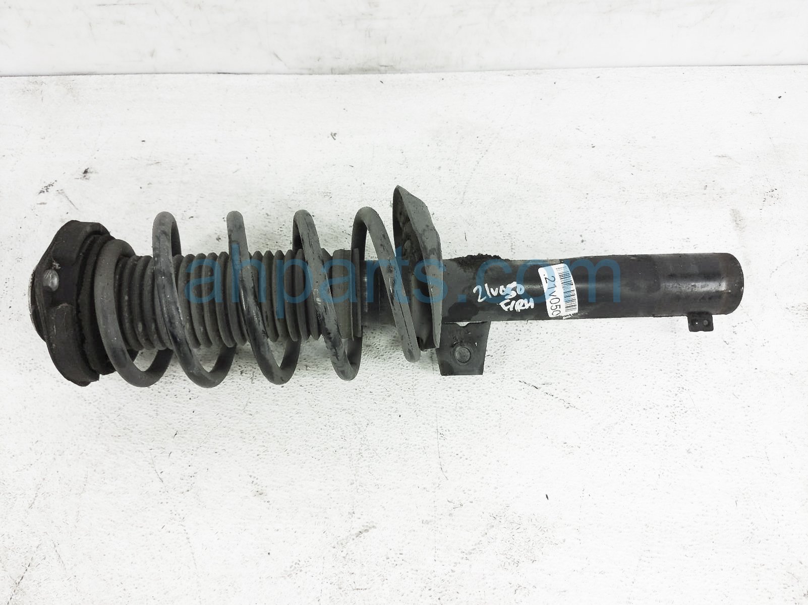 $75 Audi FR/RH STRUT + SHOCK