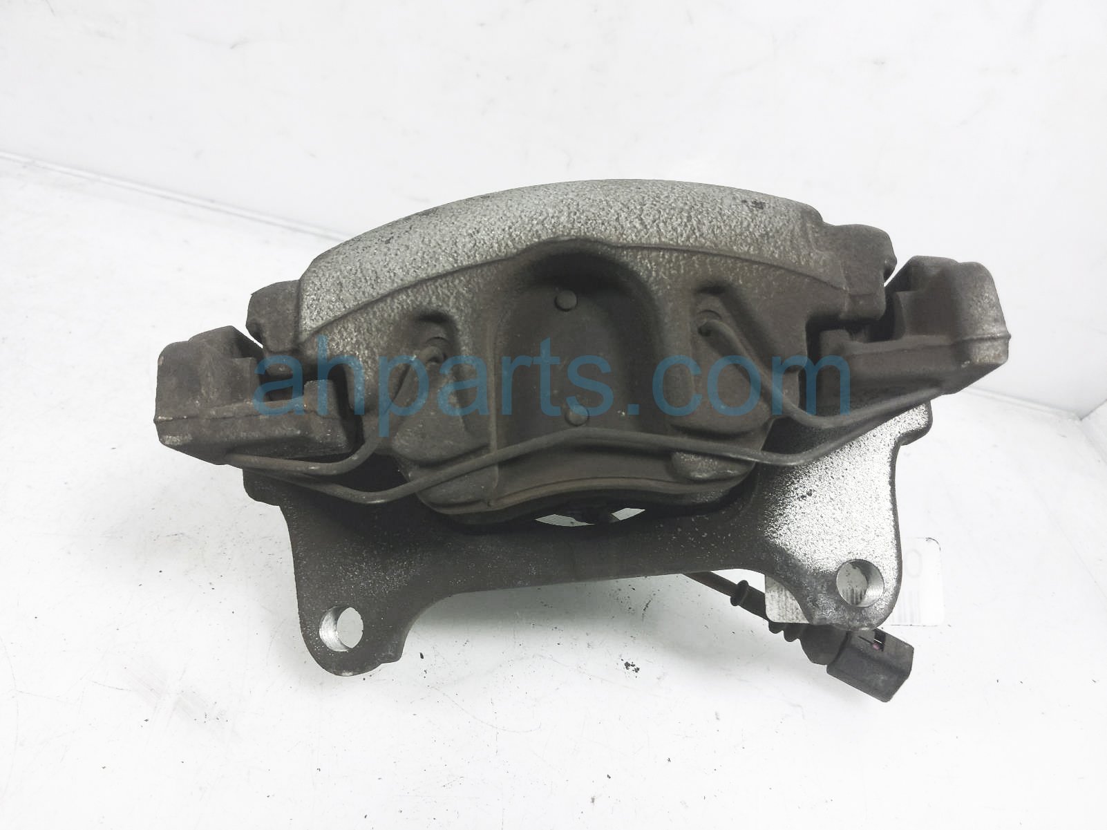 $29 Audi FR/LH BRAKE CALIPER