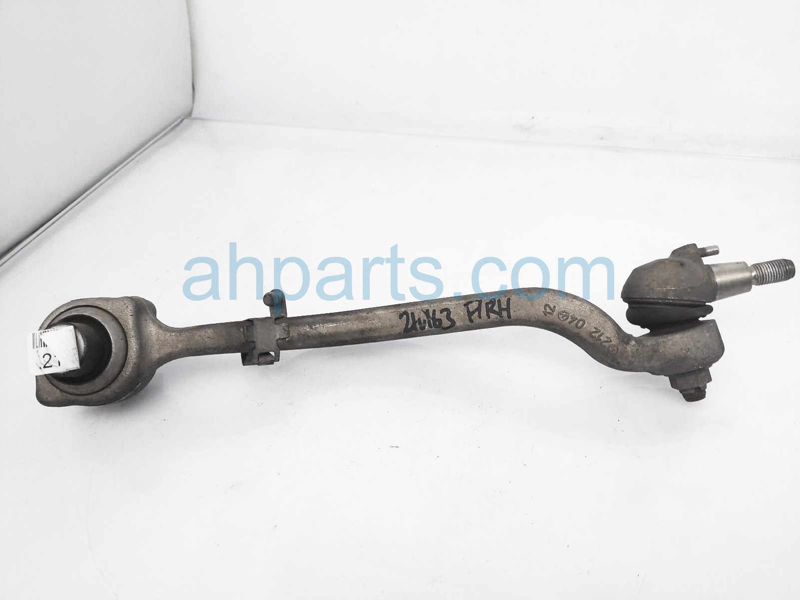 $75 Mercedes FR/RH FORWARD LOWER CONTROL ARM