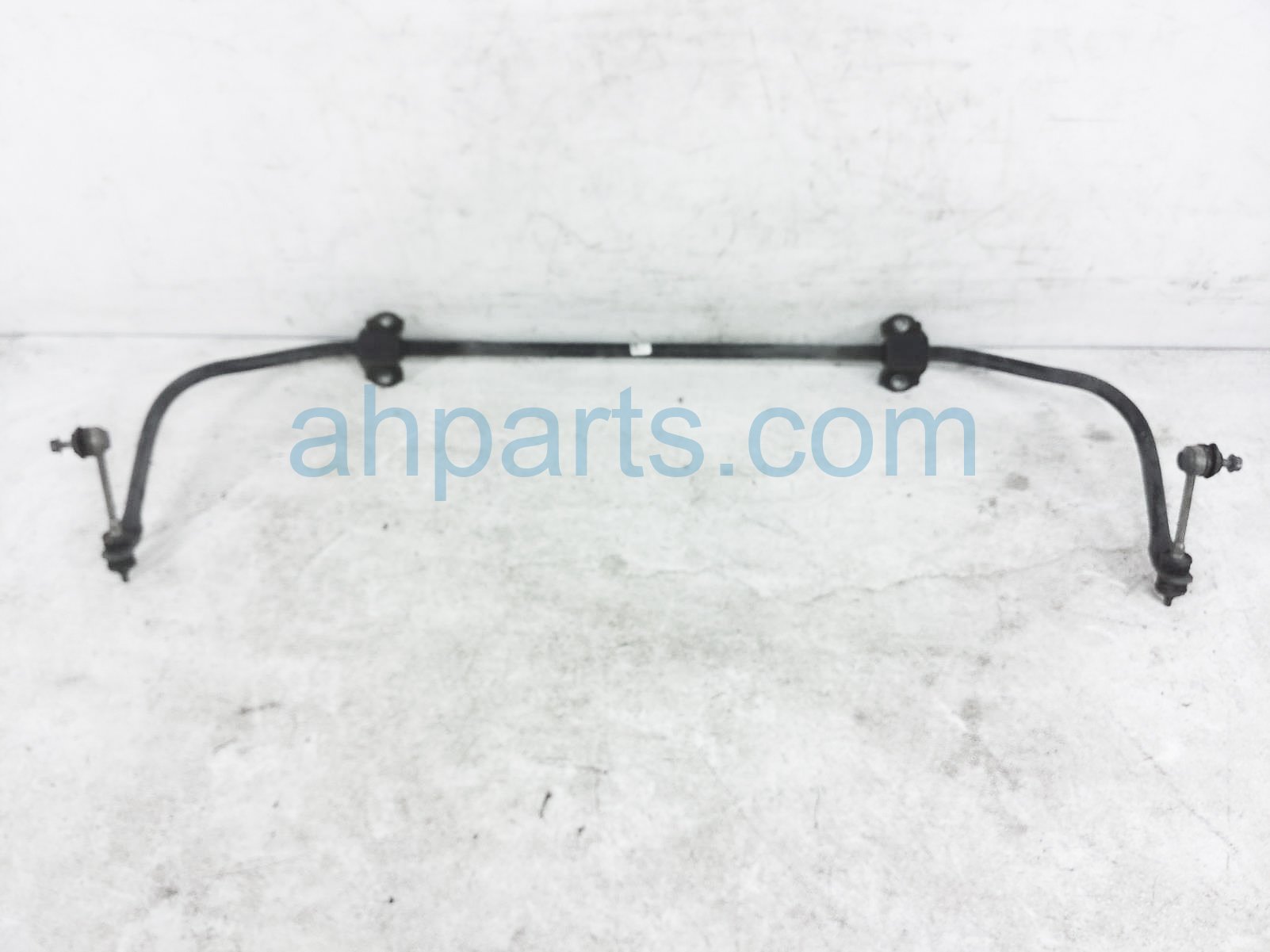 $50 Volvo REAR STABILIZER / SWAY BAR