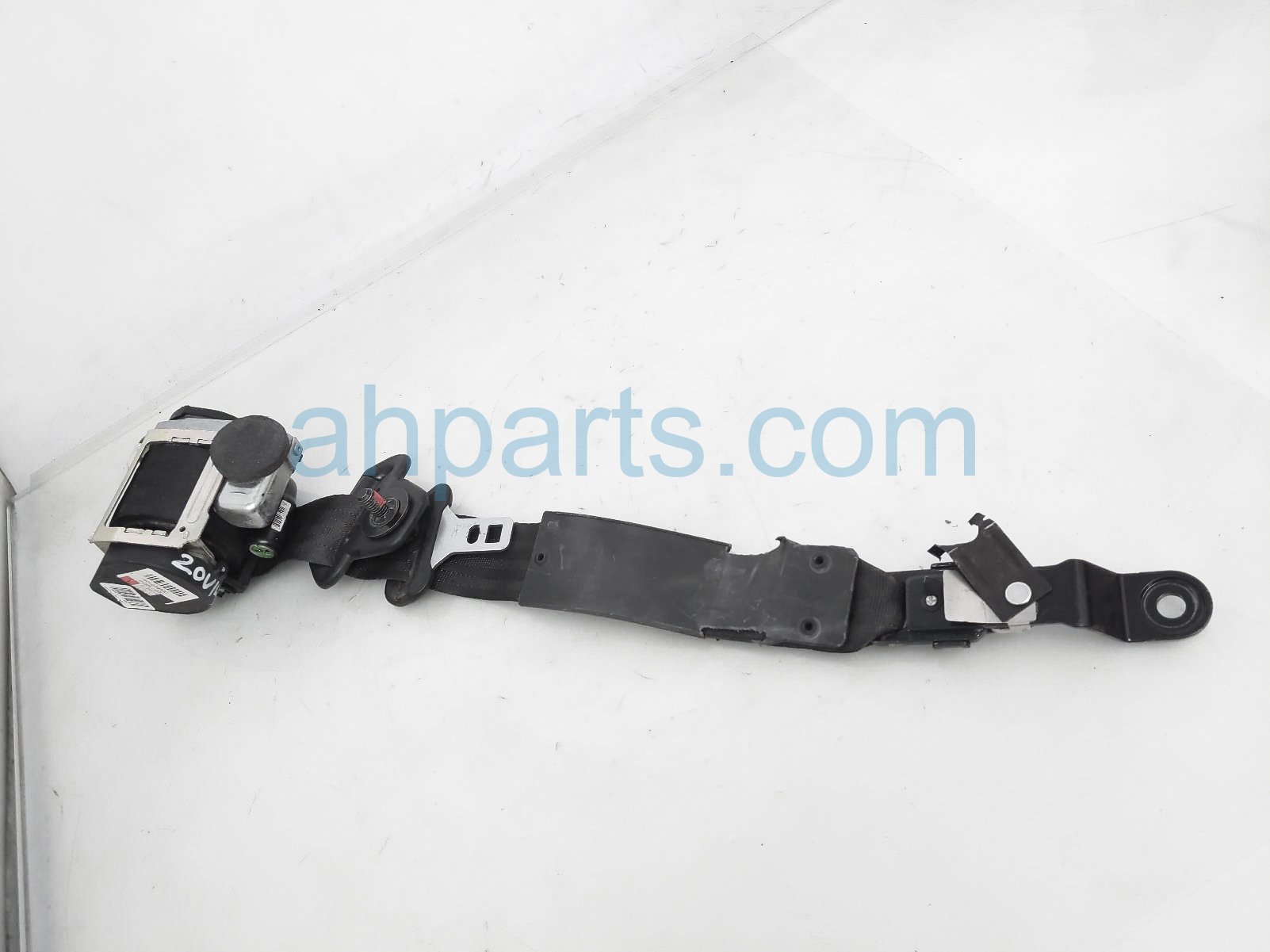 $50 Volvo 2ND ROW LH SEAT BELT - BLACK