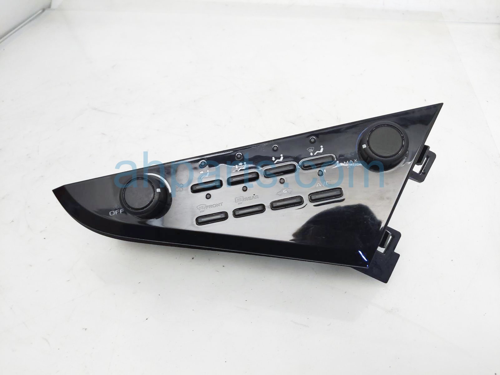 $50 Toyota AC / HEATER CLIMATE CONTROL