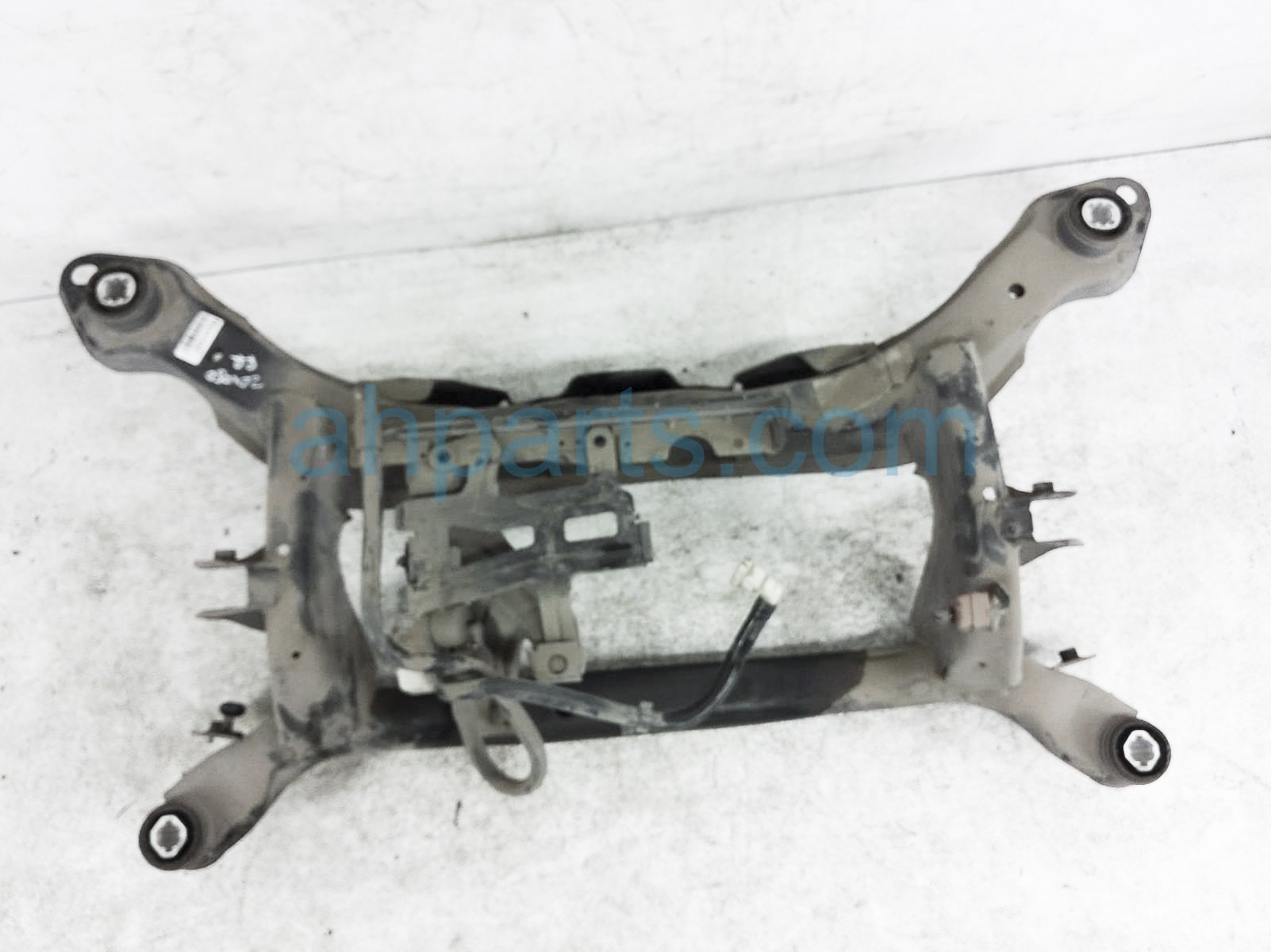 $99 Volvo REAR SUB FRAME / CROSSMEMBER