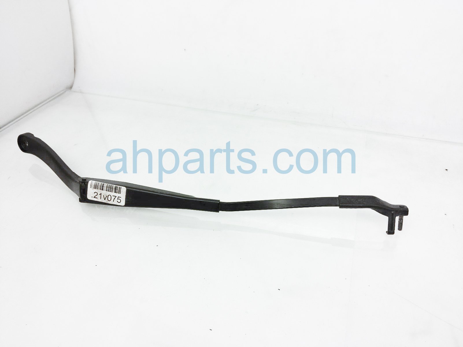 $20 Mercedes LH WINDSHILED WIPER ARM