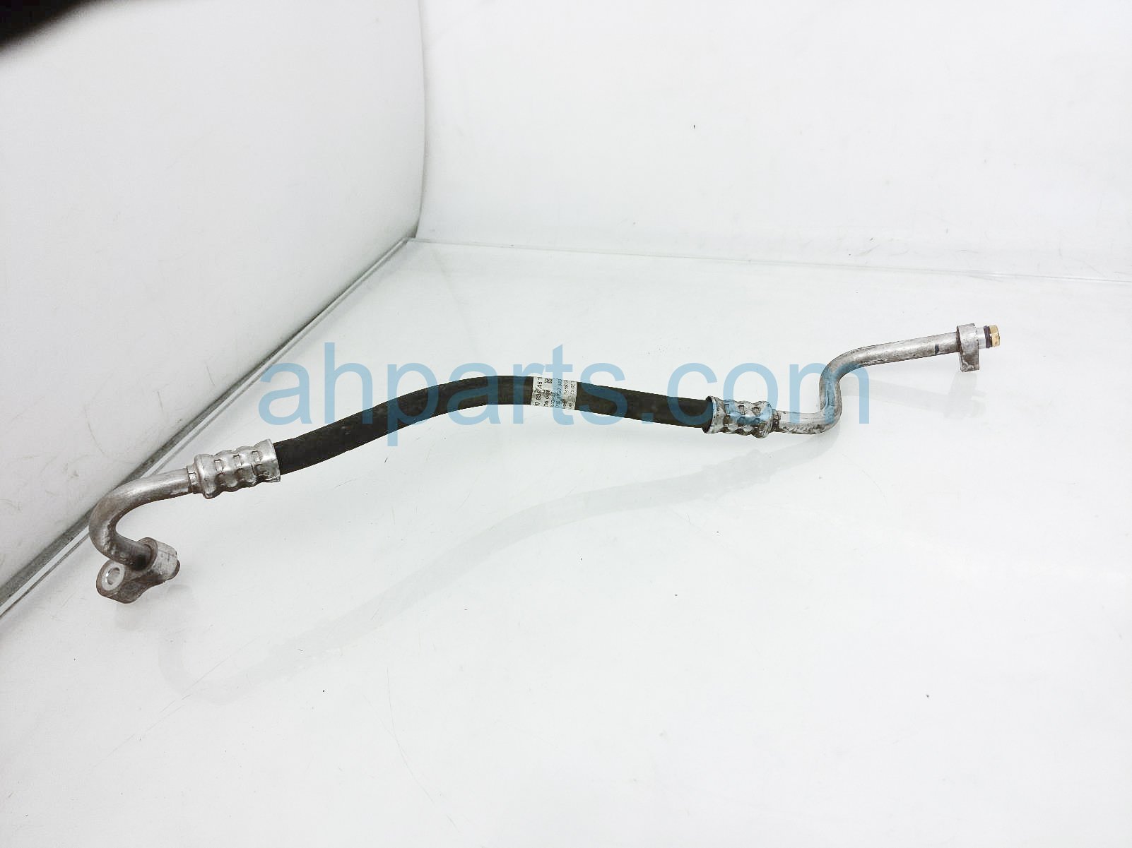 $40 Mercedes AC SUCTION HOSE