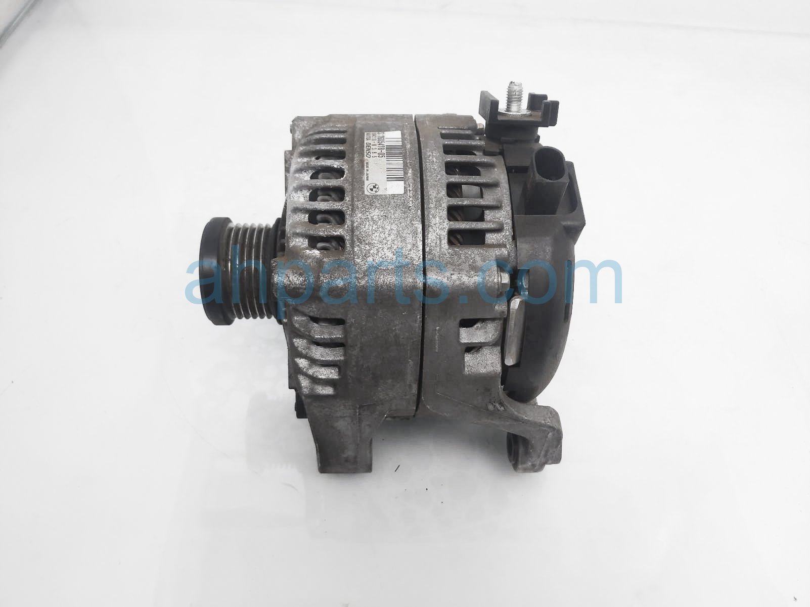 $70 BMW ALTERNATOR / GENERATOR