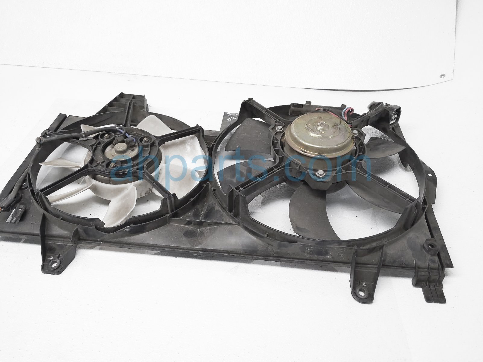 $50 Volvo RADIATOR COOLING FAN ASSY