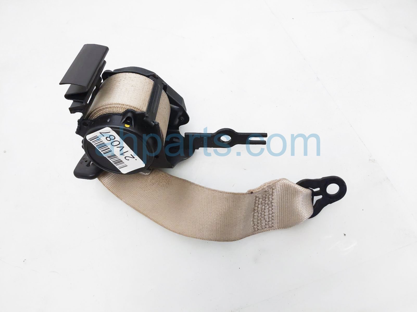 $40 BMW 2ND ROW RH SEAT BELT - TAN