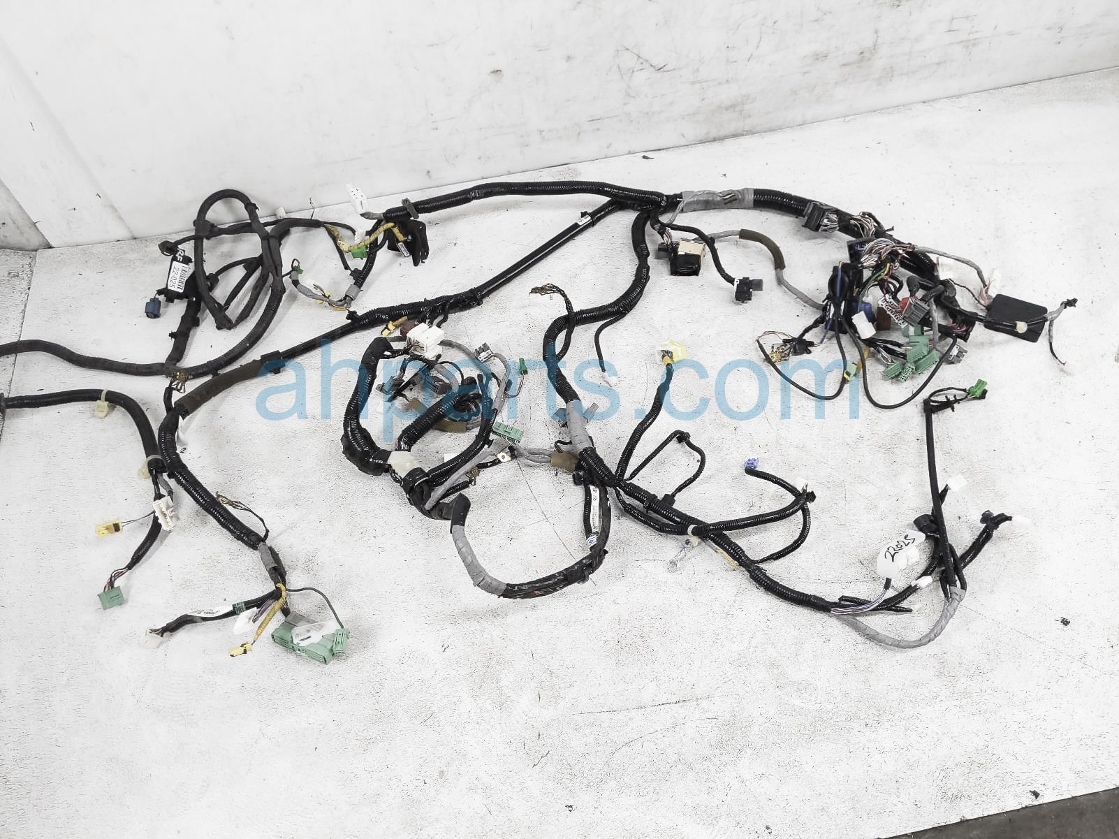 $95 Honda DASH WIRE HARNESS 32117-TD6-A20