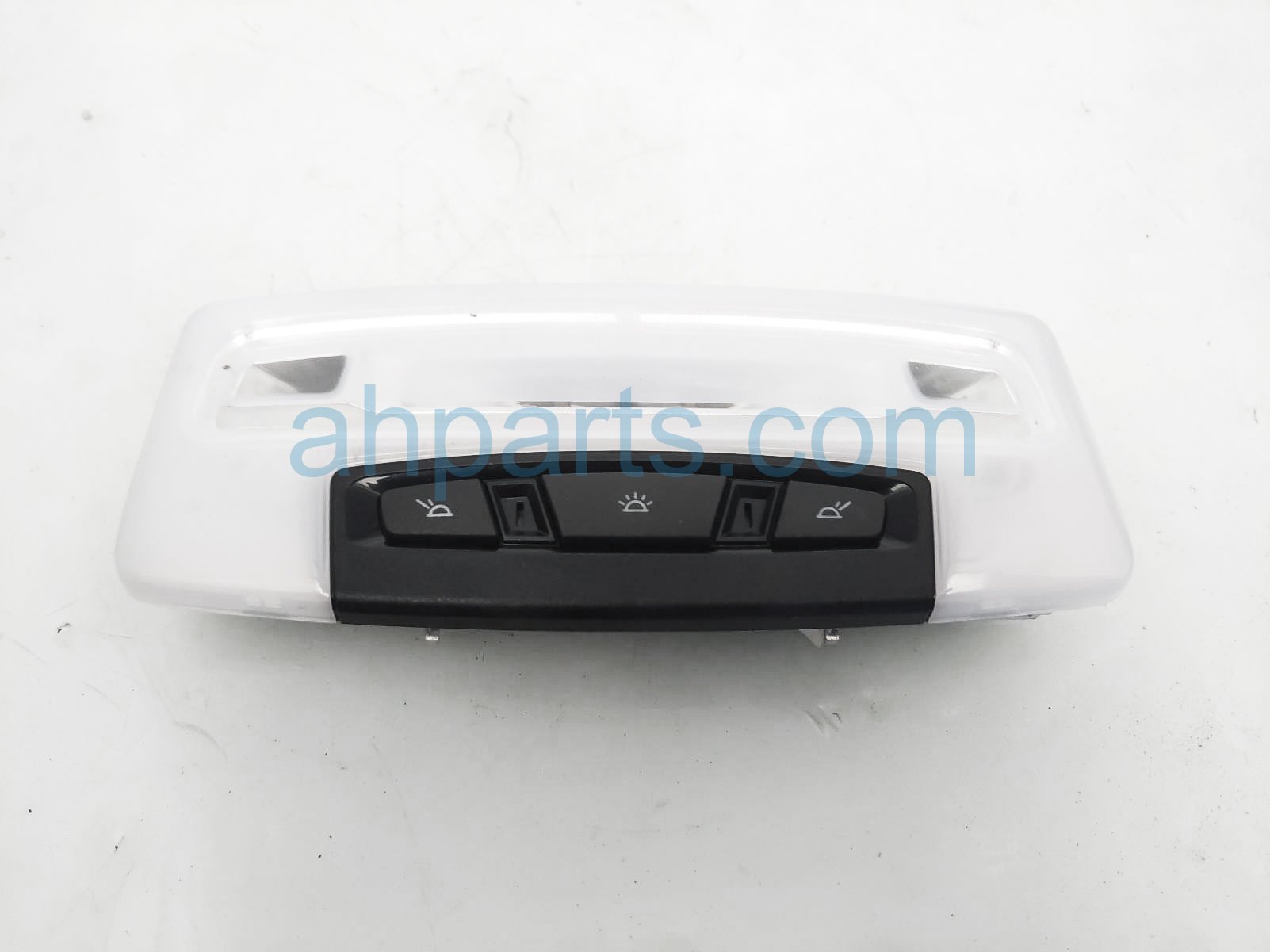 $20 BMW REAR DOME LIGHT ASSY - BLACK