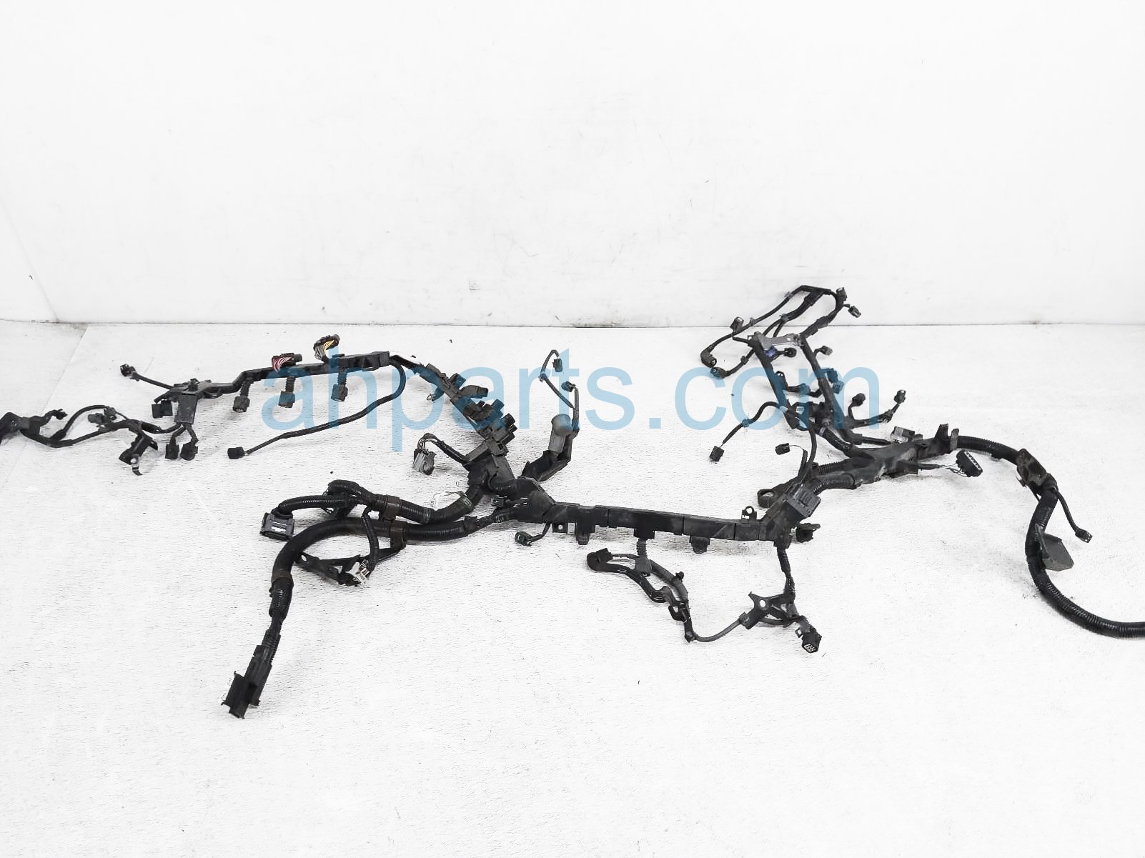 $250 Honda ENGINE WIRE HARNESS - 32110-RLV-A51