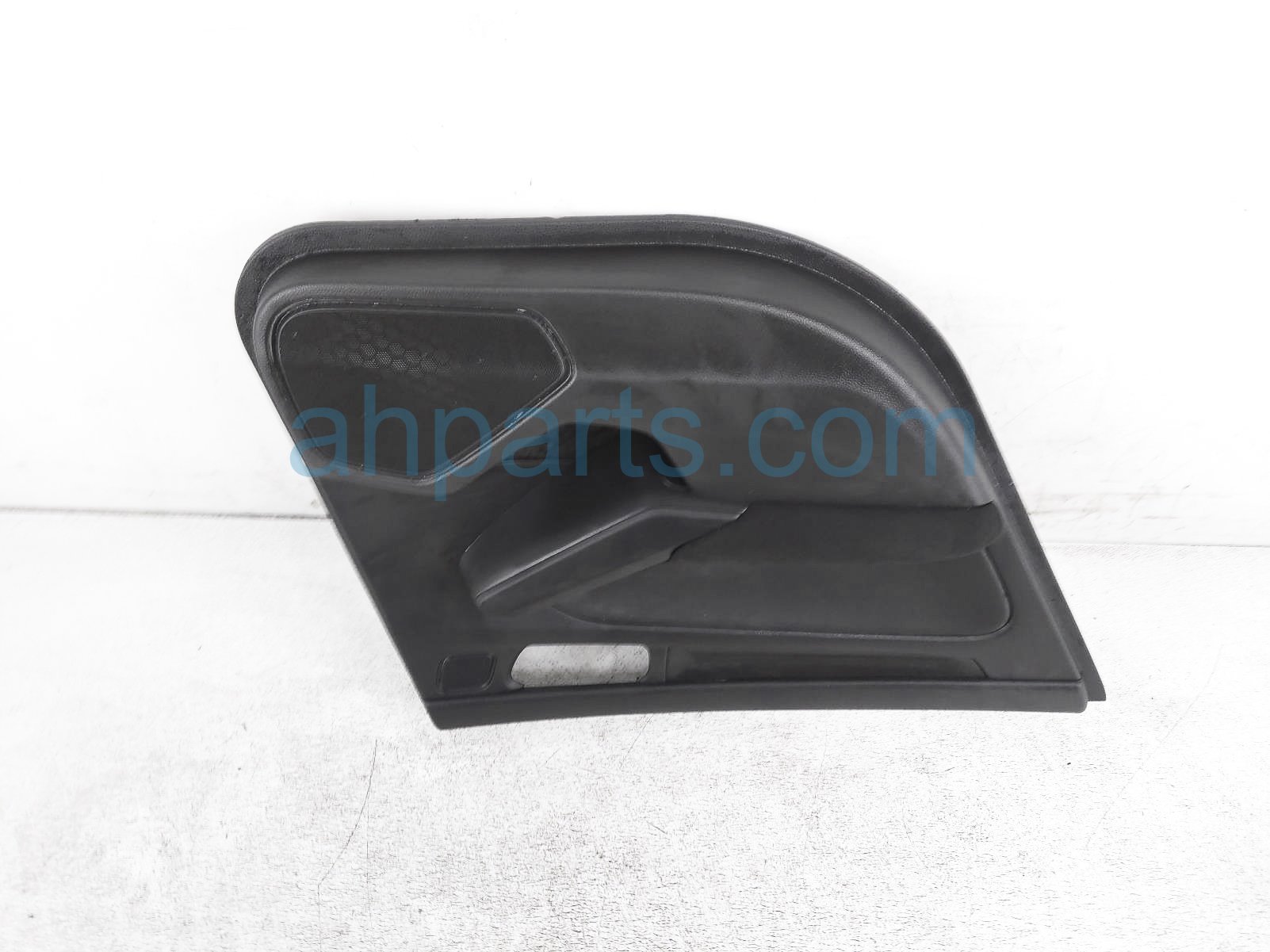 $115 Honda RR/LH INTERIOR DOOR PANEL - BLACK 4D