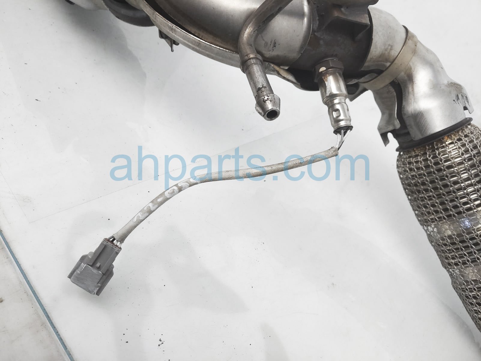 $50 Nissan FRONT LOWER HEATED OXYGEN SENSOR