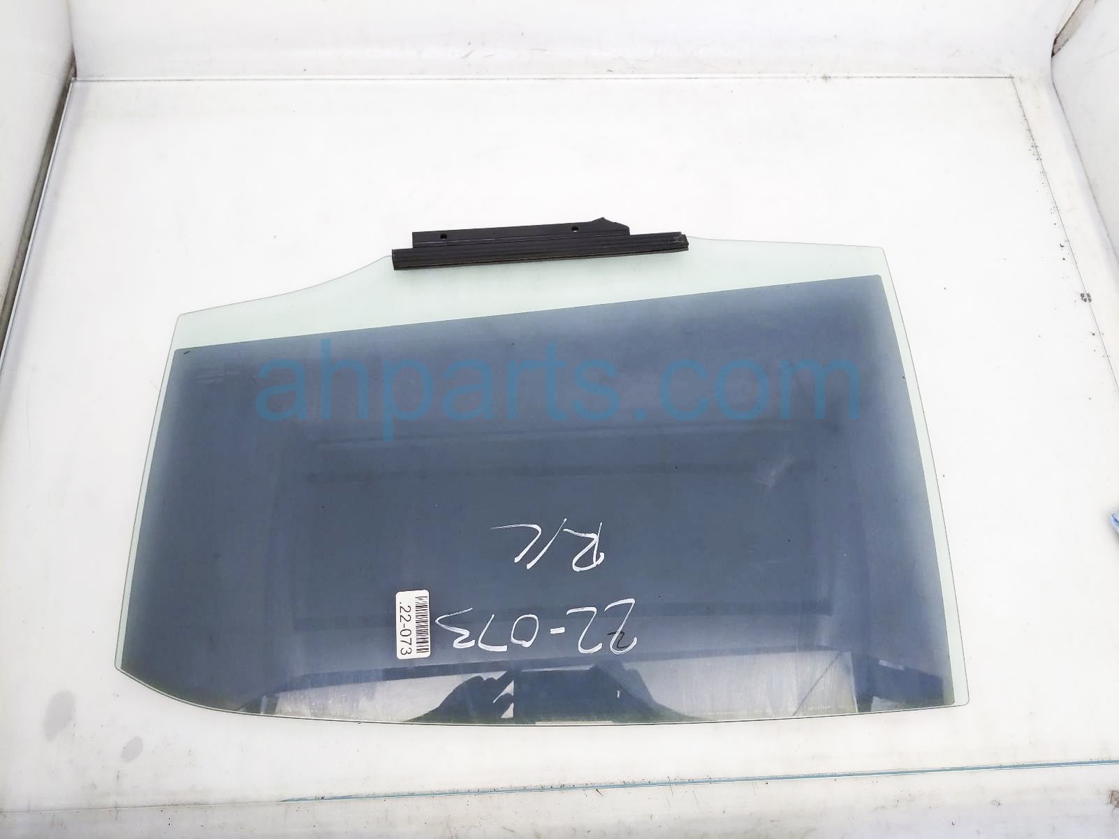 $50 Toyota RR/LH DOOR GLASS WINDOW