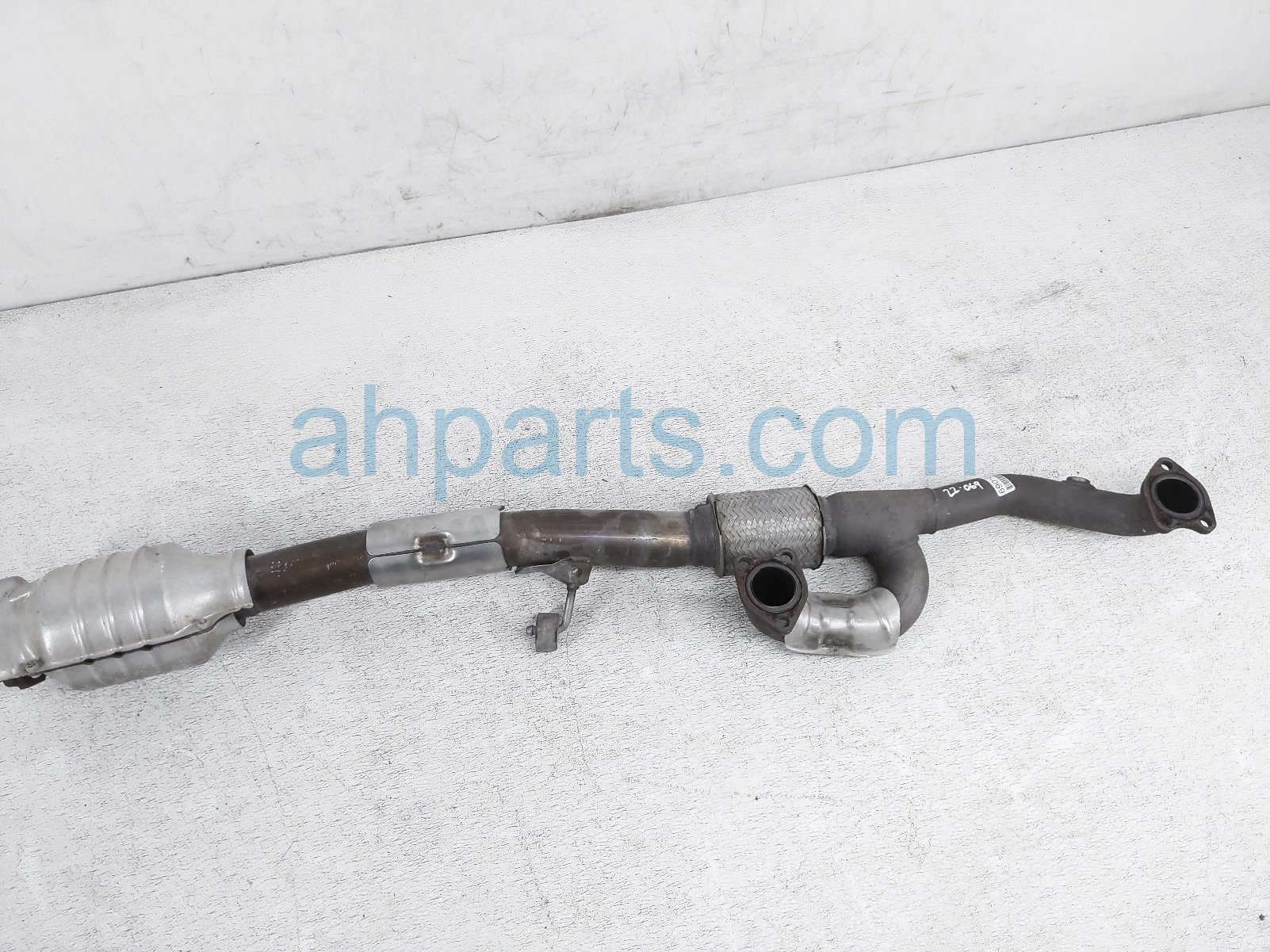 $300 Honda EXHAUST CONVERTER PIPE ASSY