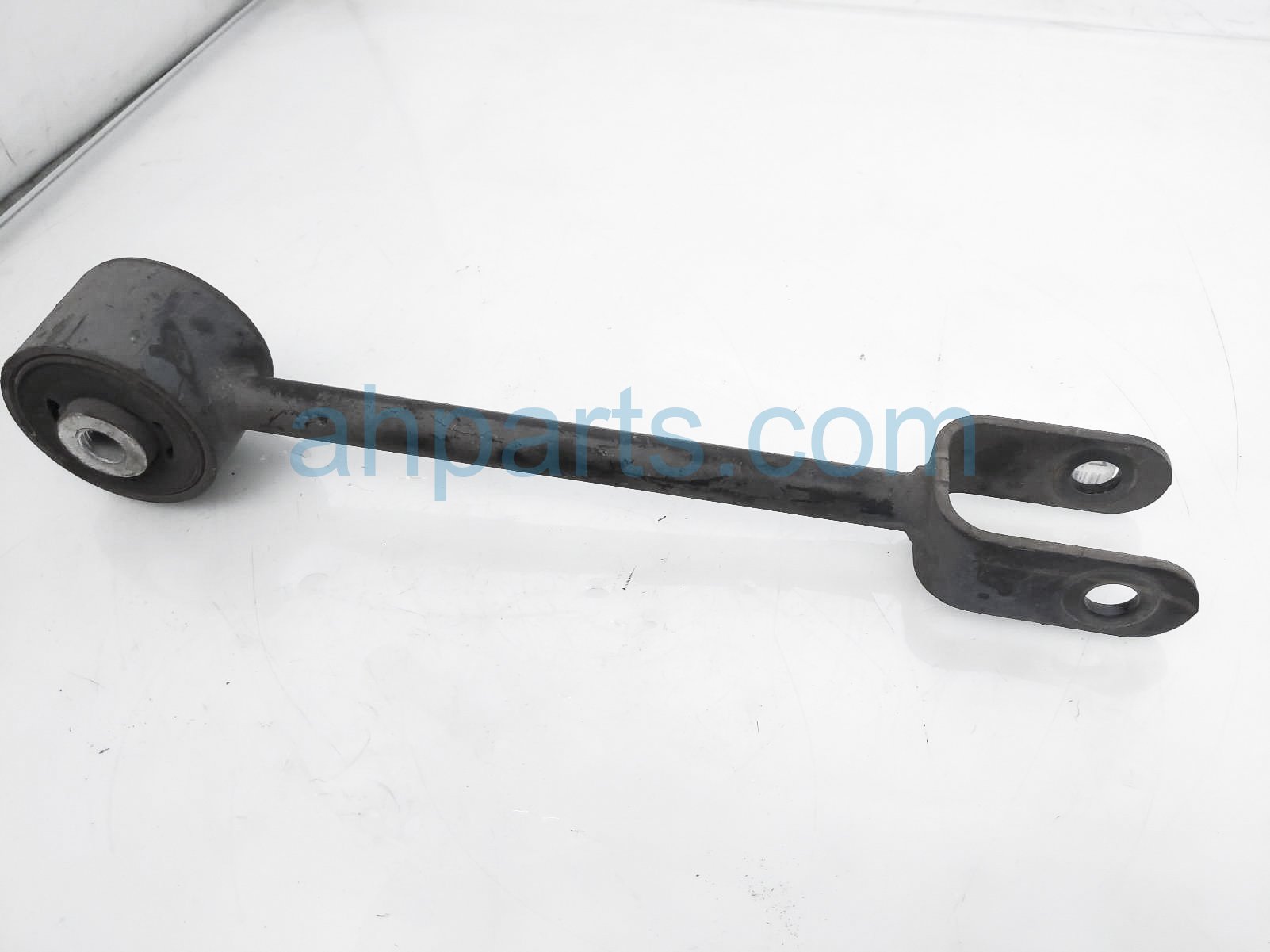 $35 Ford RR/LH TRAILING CONTROL ARM