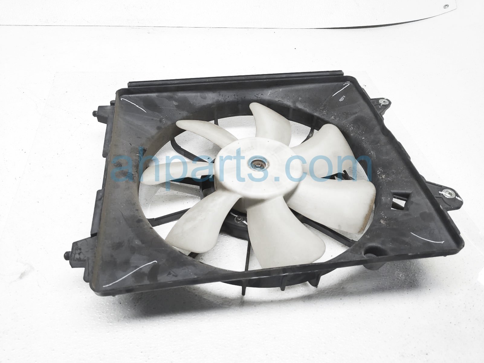 $25 Honda AC CONDENSER FAN ASSEMBLY