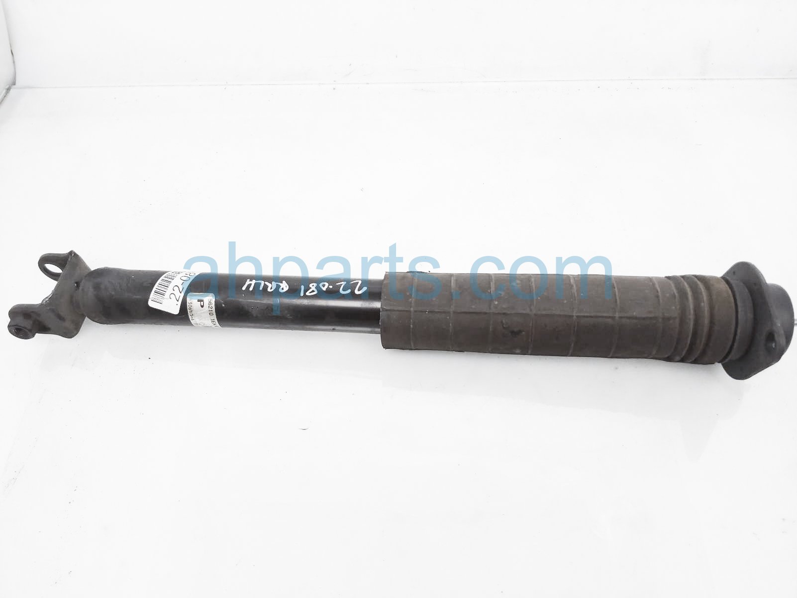 $35 Nissan RR/LH SHOCK ABSORBER