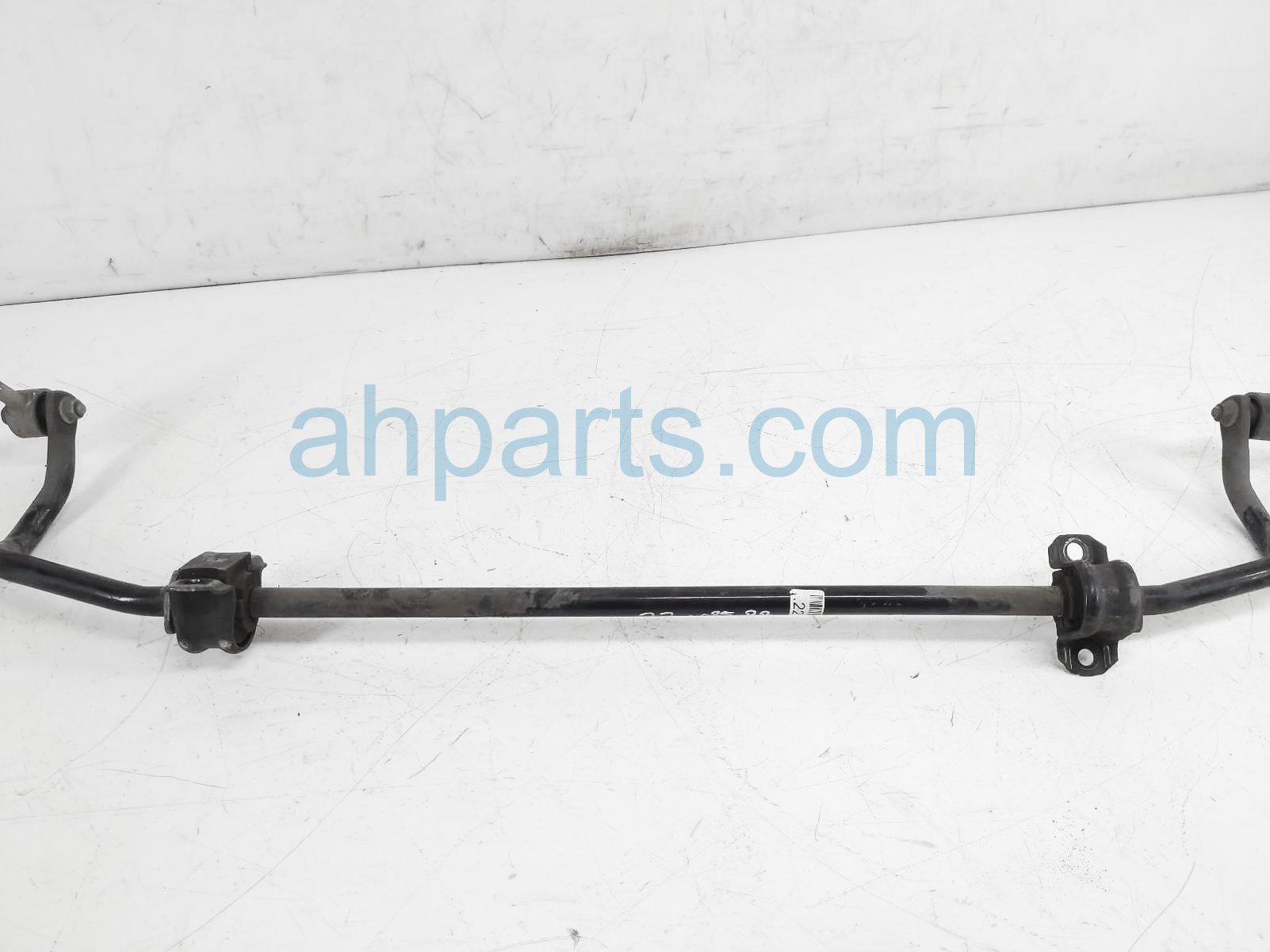 $75 Toyota REAR SWAY / STABILIZER BAR