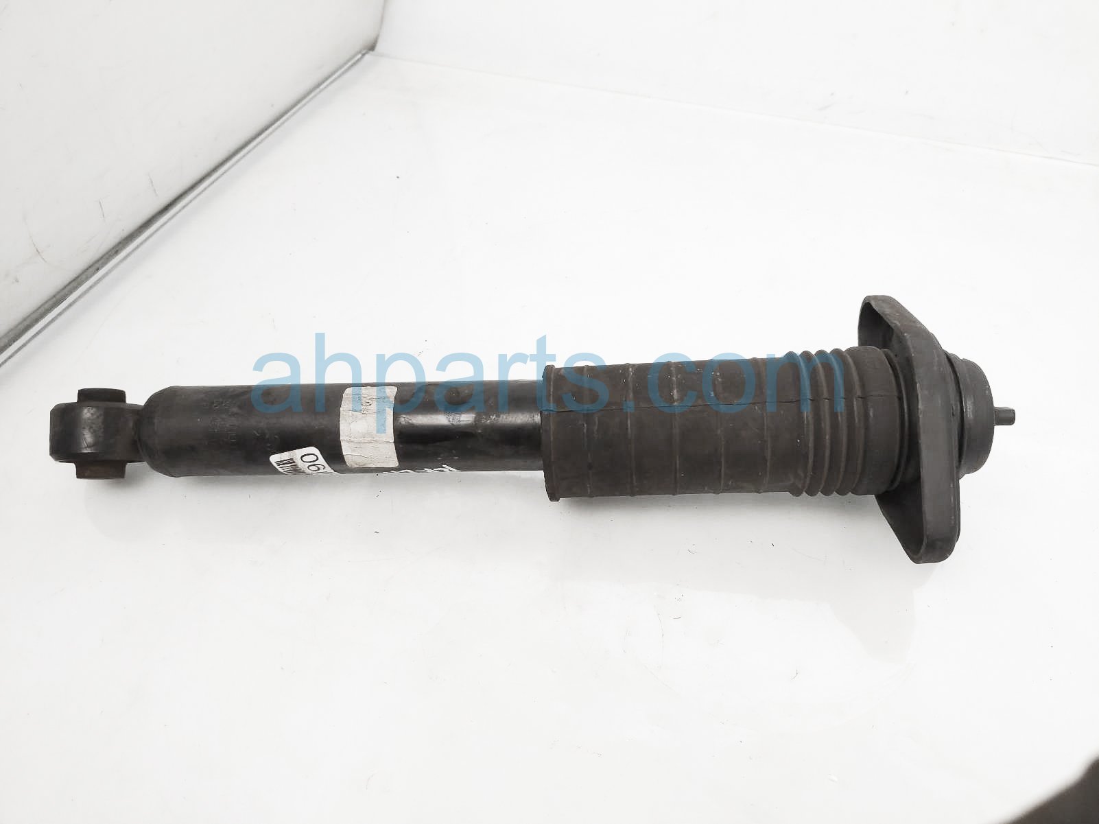 $30 Nissan RR/LH SHOCK ABSORBER