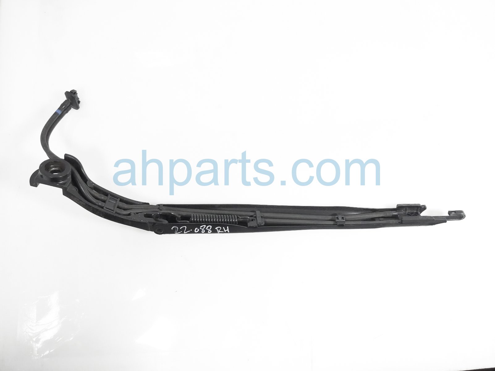 $175 Honda RH WINDSHIELD WIPER ARM