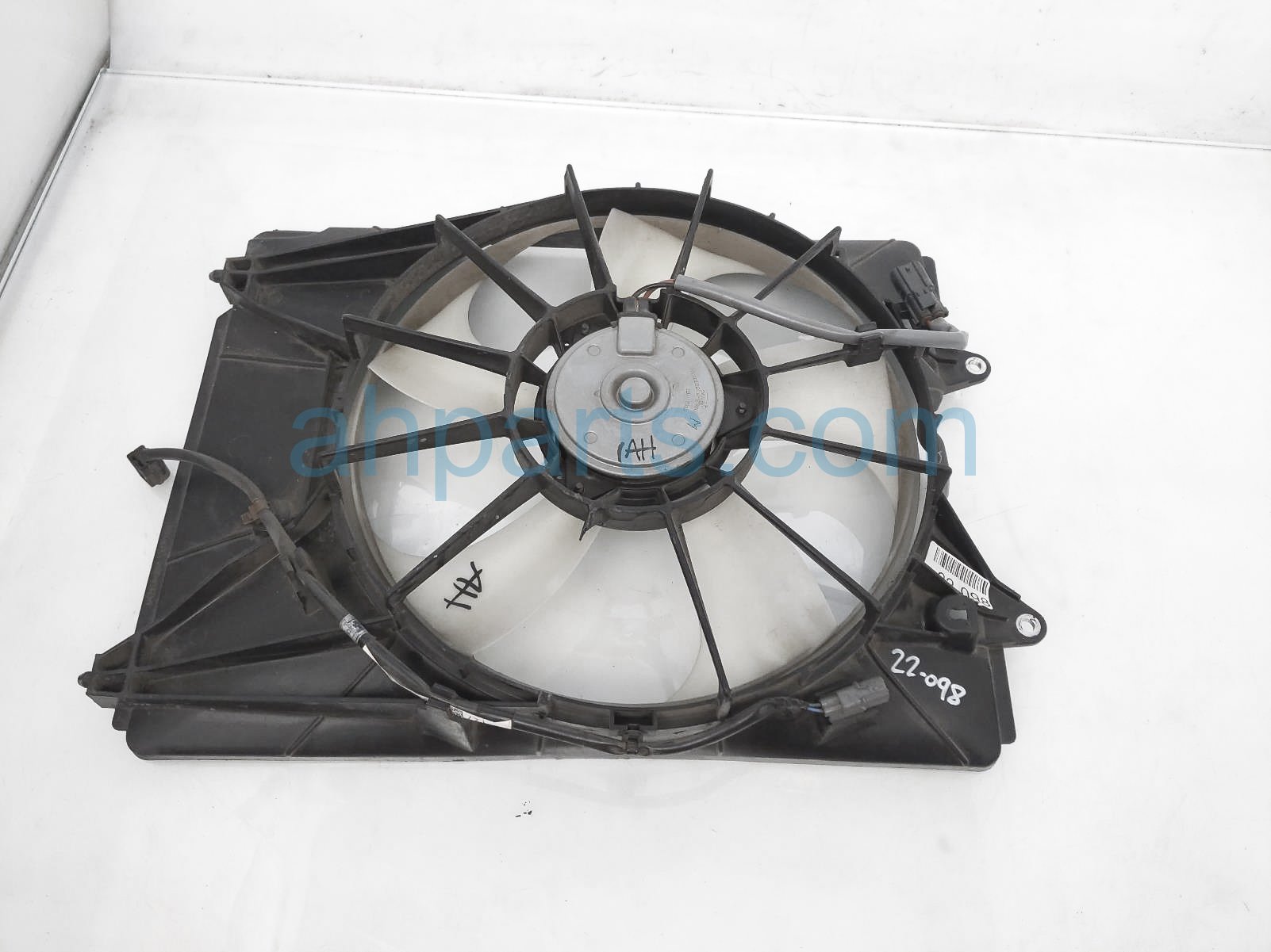 $125 Honda RADIATOR FAN ASSEMBLY - NOTES