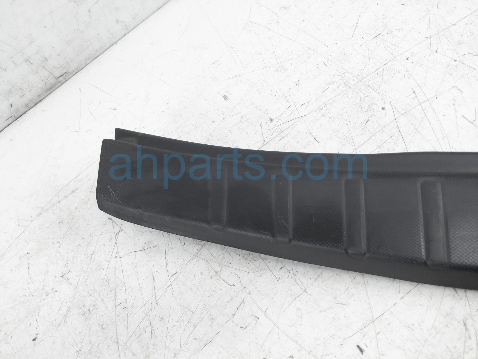 $25 Subaru CARGO TRUNK SCUFF SILL TRIM