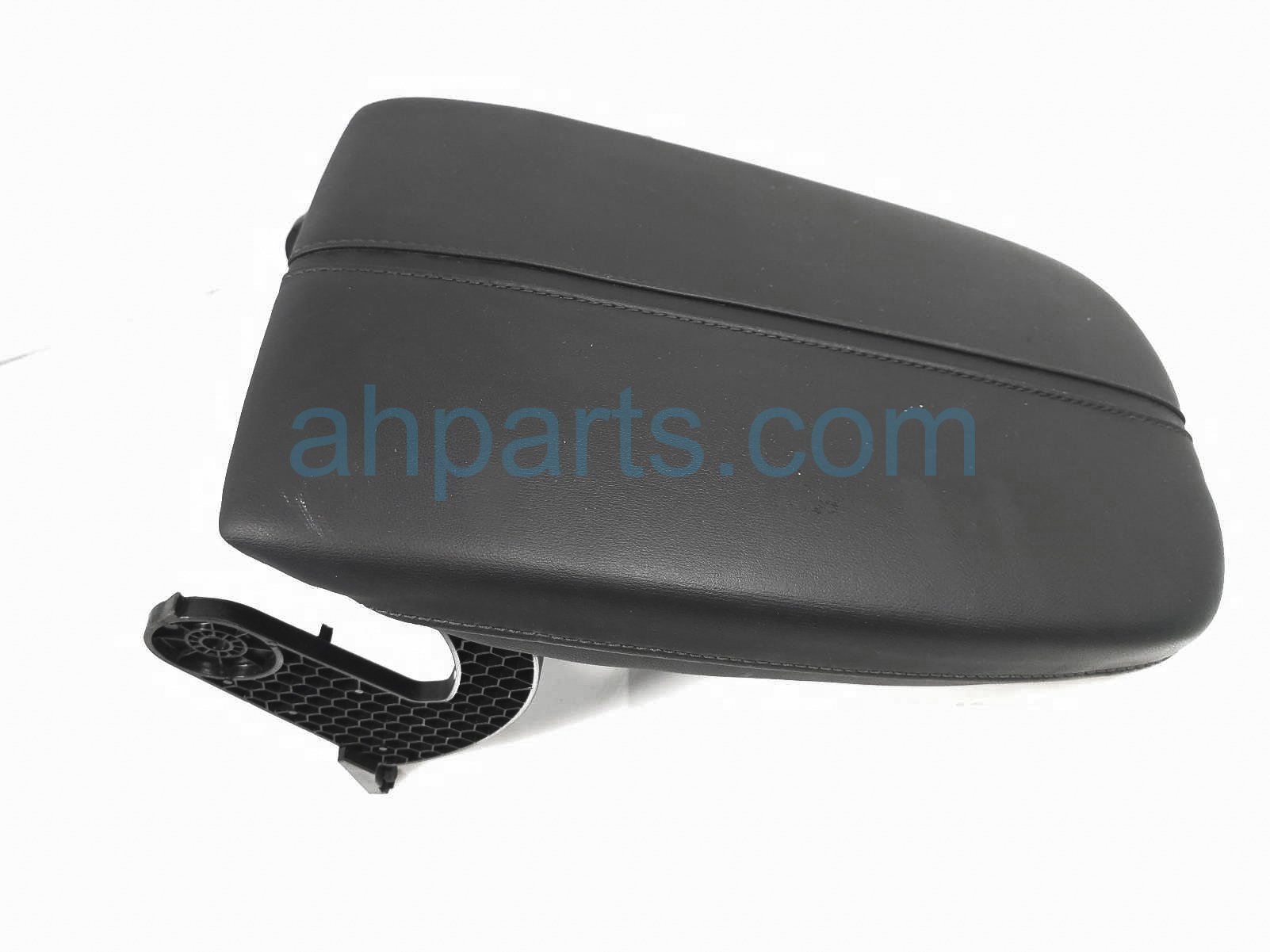 $65 Acura CENTER CONSOLE LID - BLACK