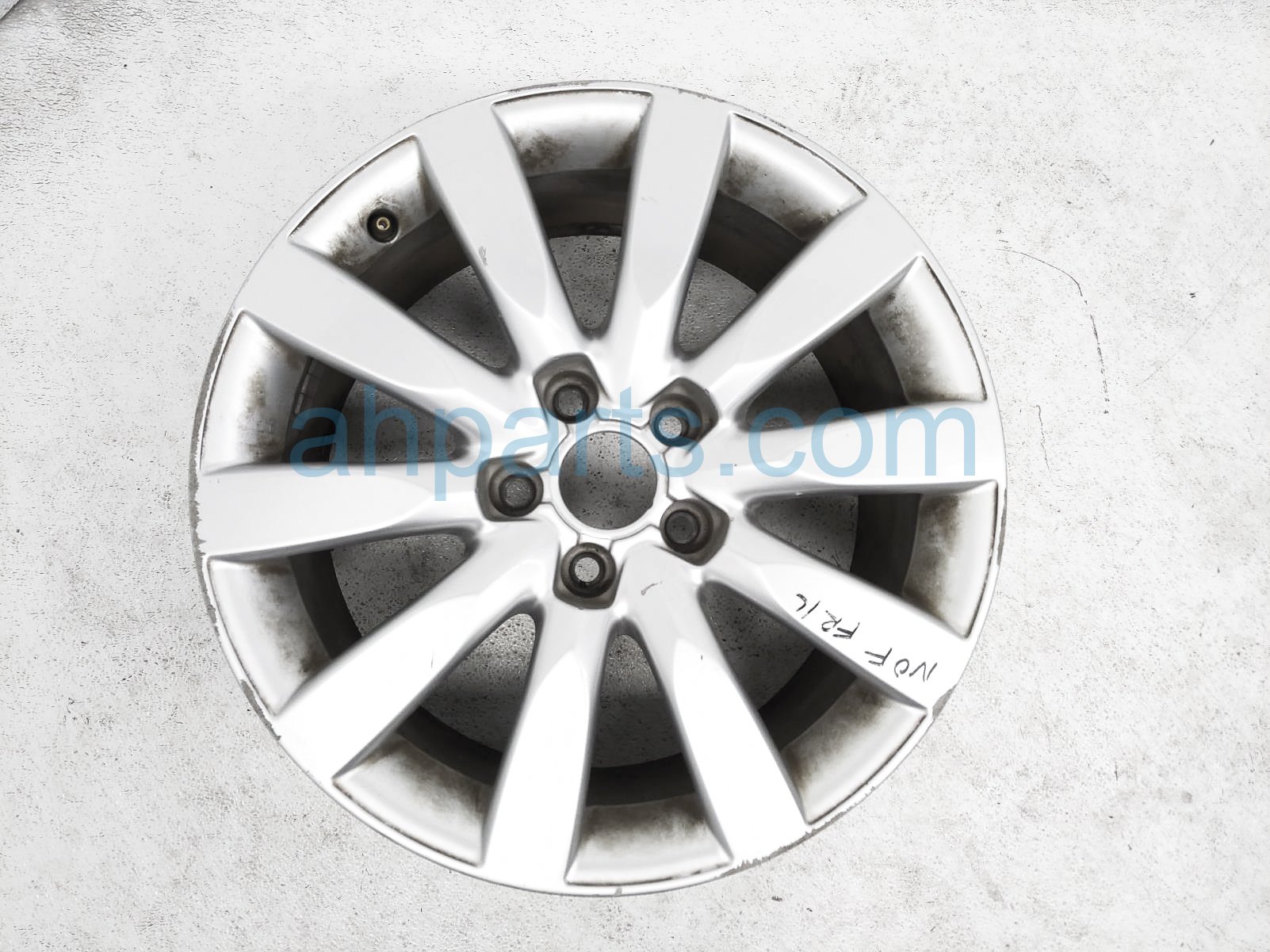 $75 Audi FR/LH WHEEL / RIM (17 INCH) - NOTES