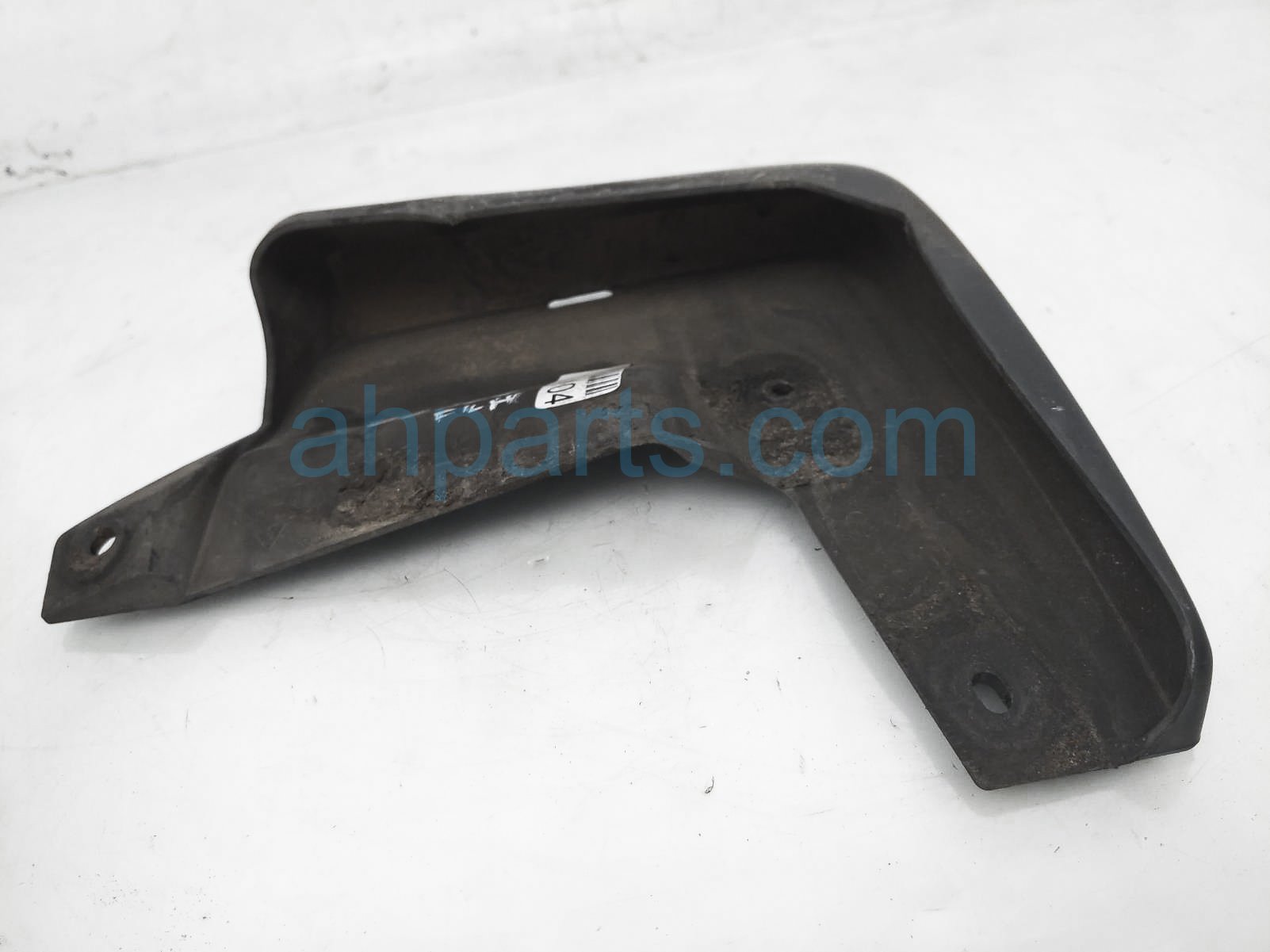 $15 Honda FR/LH MUD / SPLASH GUARD - SEDAN