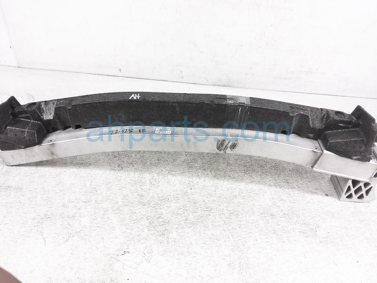 $199 Lexus FRONT BUMPER REINFORCEMENT+ABSORBER